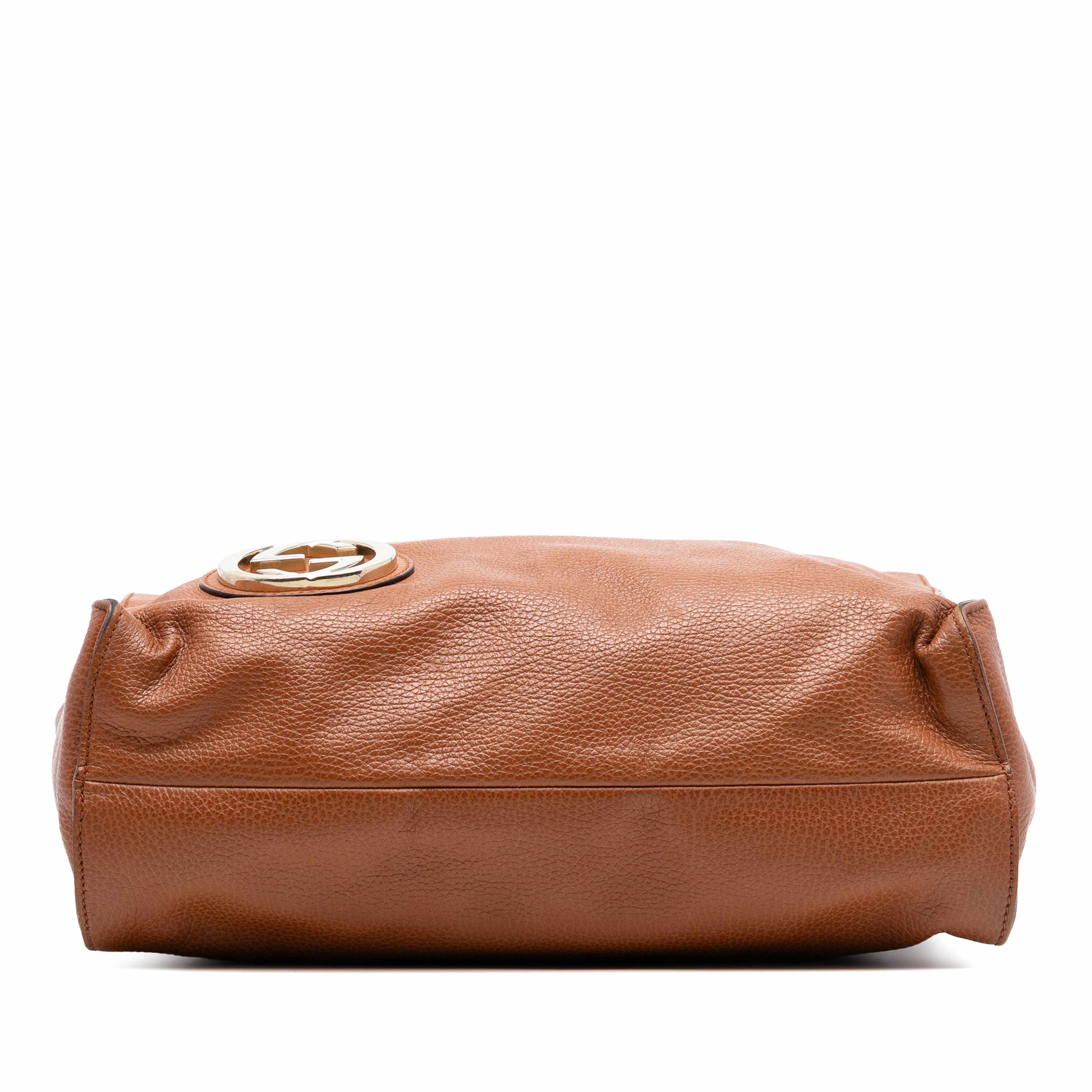 Gucci Dollar Calf Interlocking G Tote, från Luxclusif, i färgen brown. Klicka för att öppna bilden i stort format