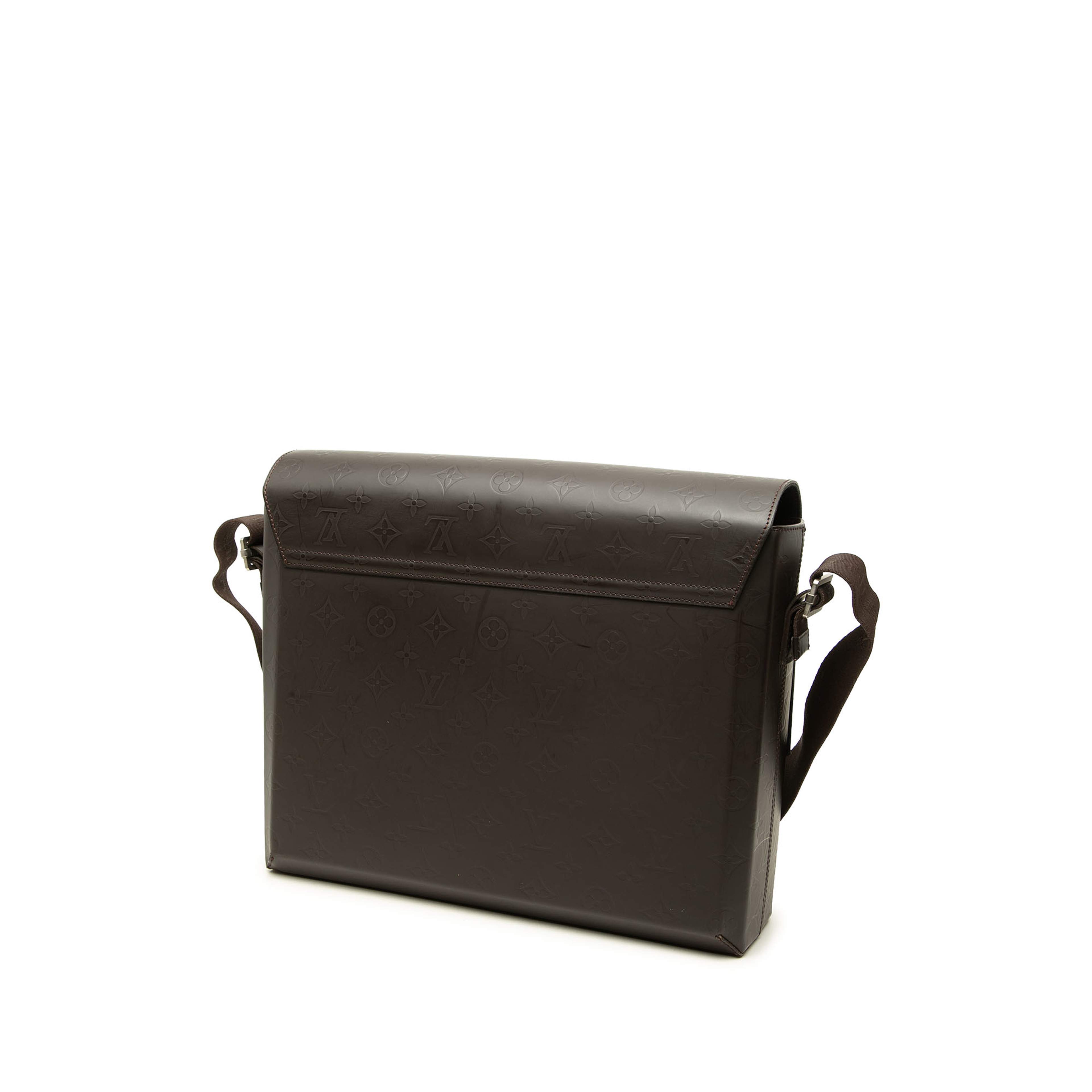 Louis Vuitton Monogram Glace Fonzie, från Luxclusif, i färgen brun. Klicka för att öppna bilden i stort format