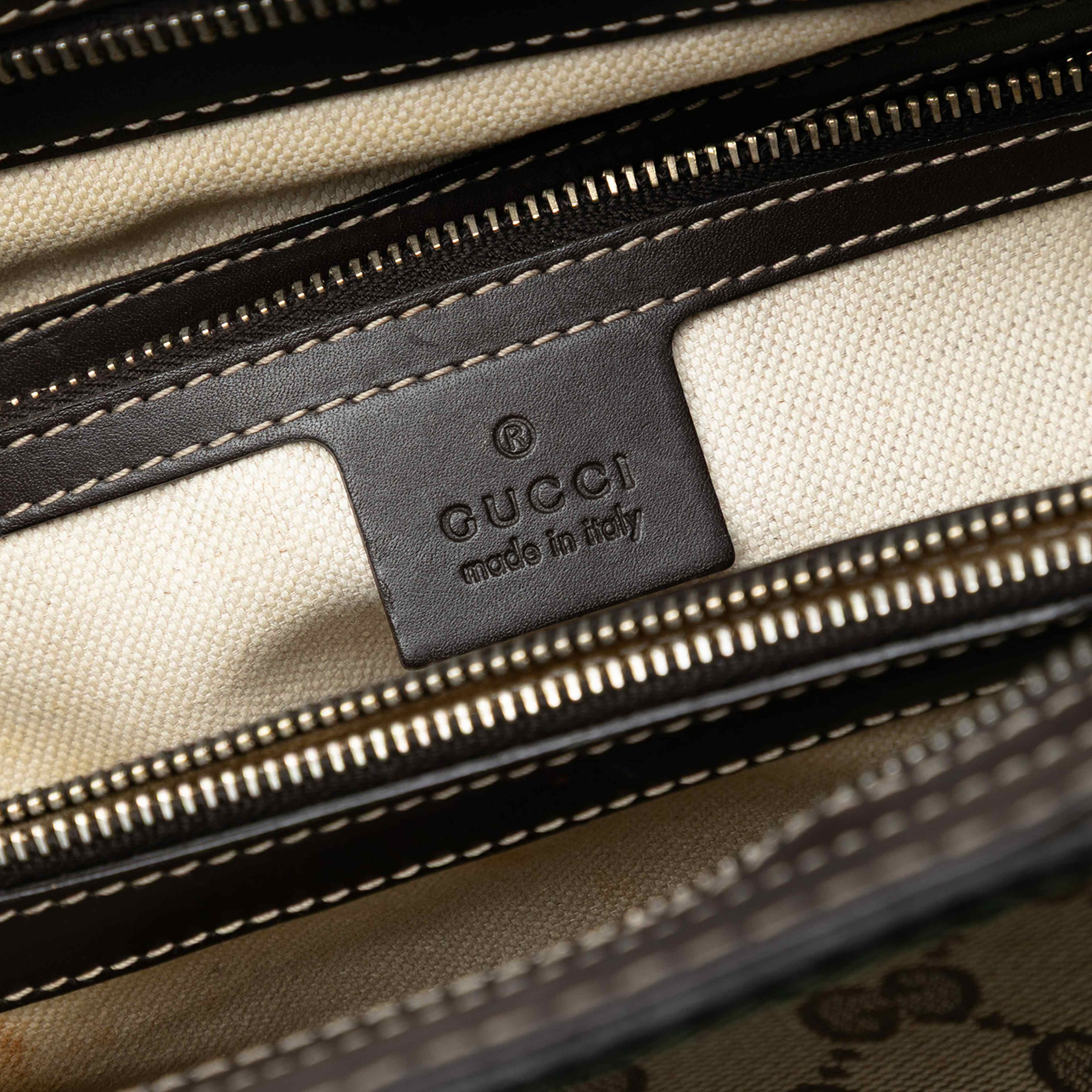 Gucci Gg Canvas Mayfair Tote, från Luxclusif, i färgen beige. Klicka för att öppna bilden i stort format