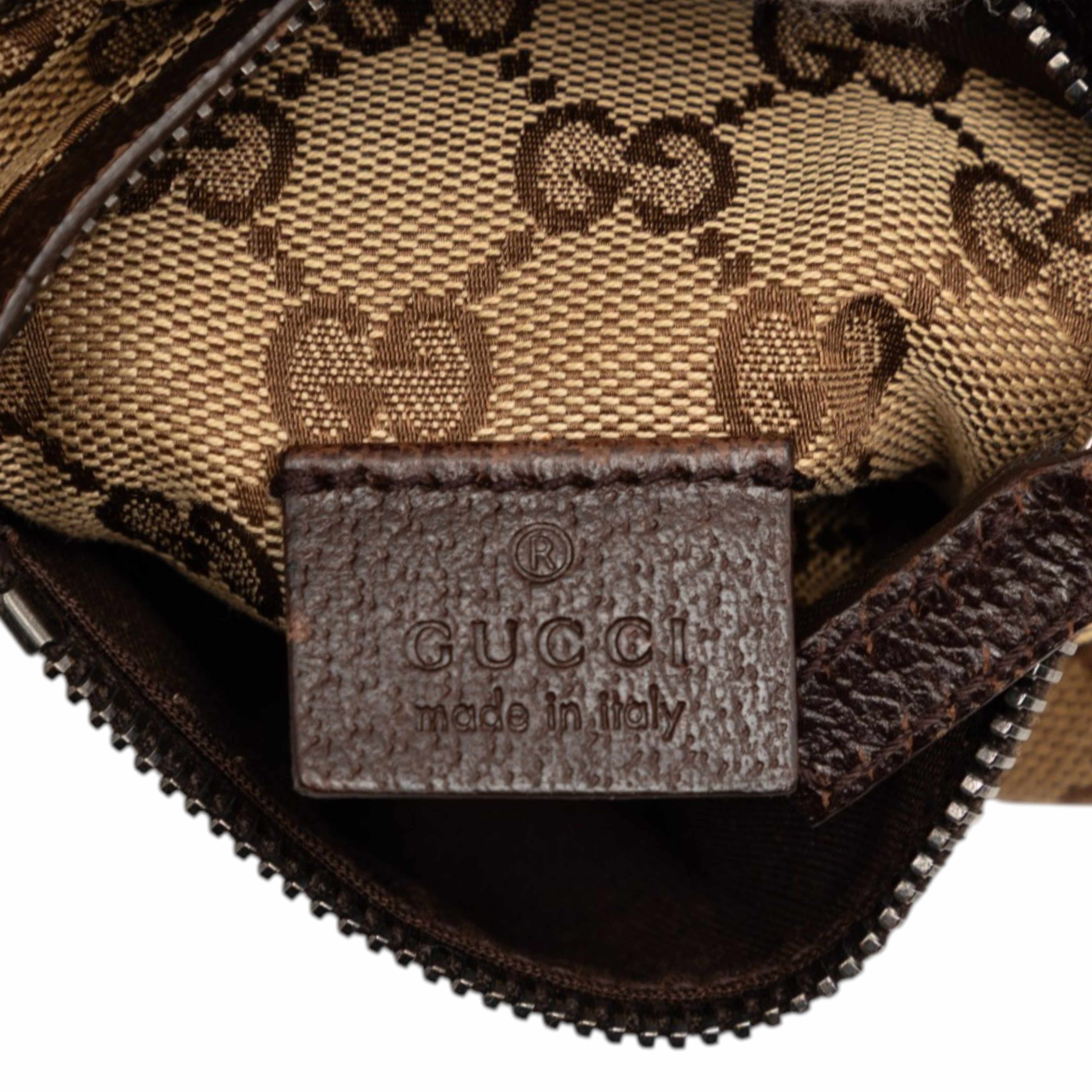 Gucci Gg Canvas Double Pocket Belt Bag, från Luxclusif, i färgen beige. Klicka för att öppna bilden i stort format