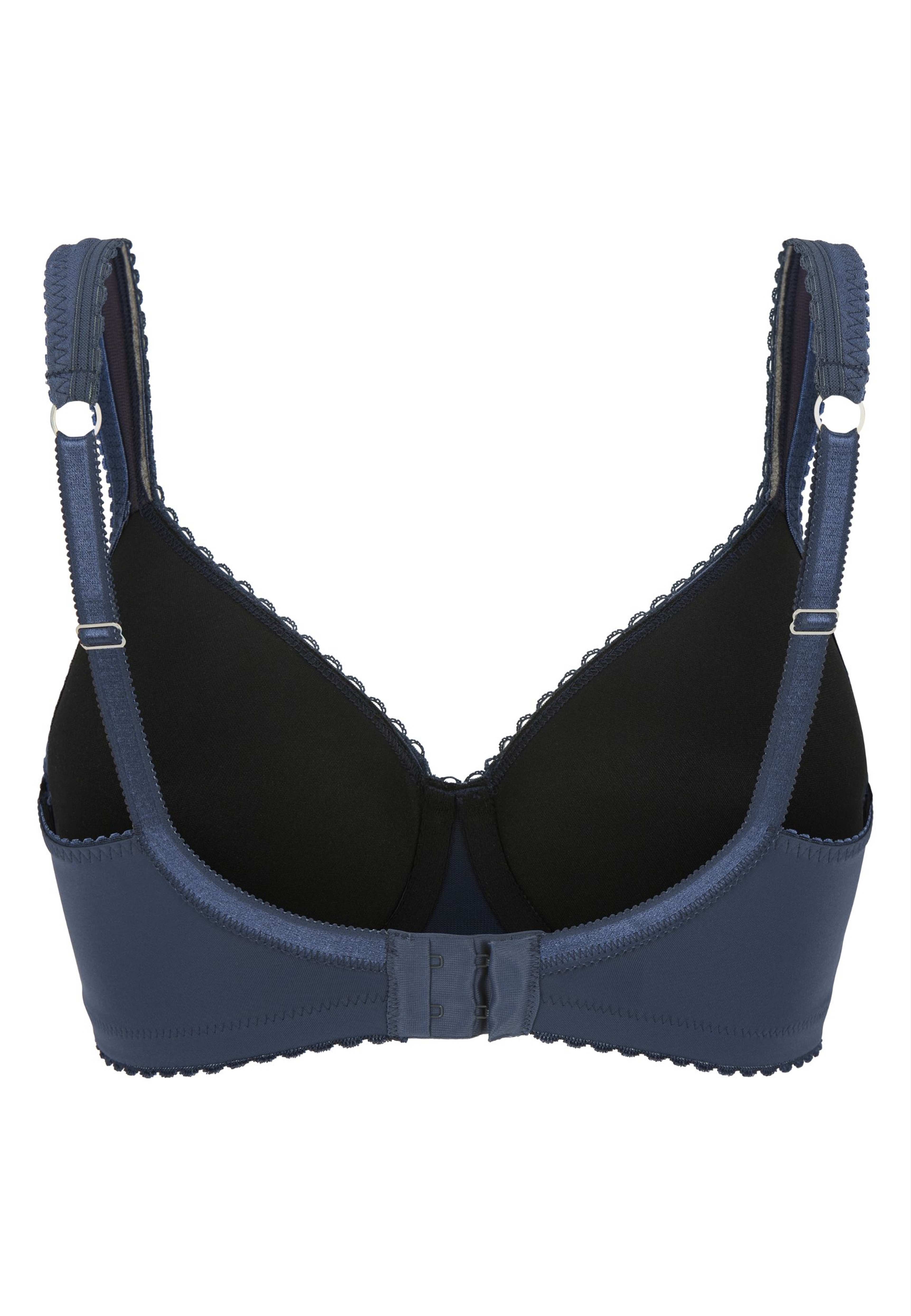 Adorable Shape Vadderad Bygel-bh, från Swegmark, i färgen misty blue. Klicka för att öppna bilden i stort format