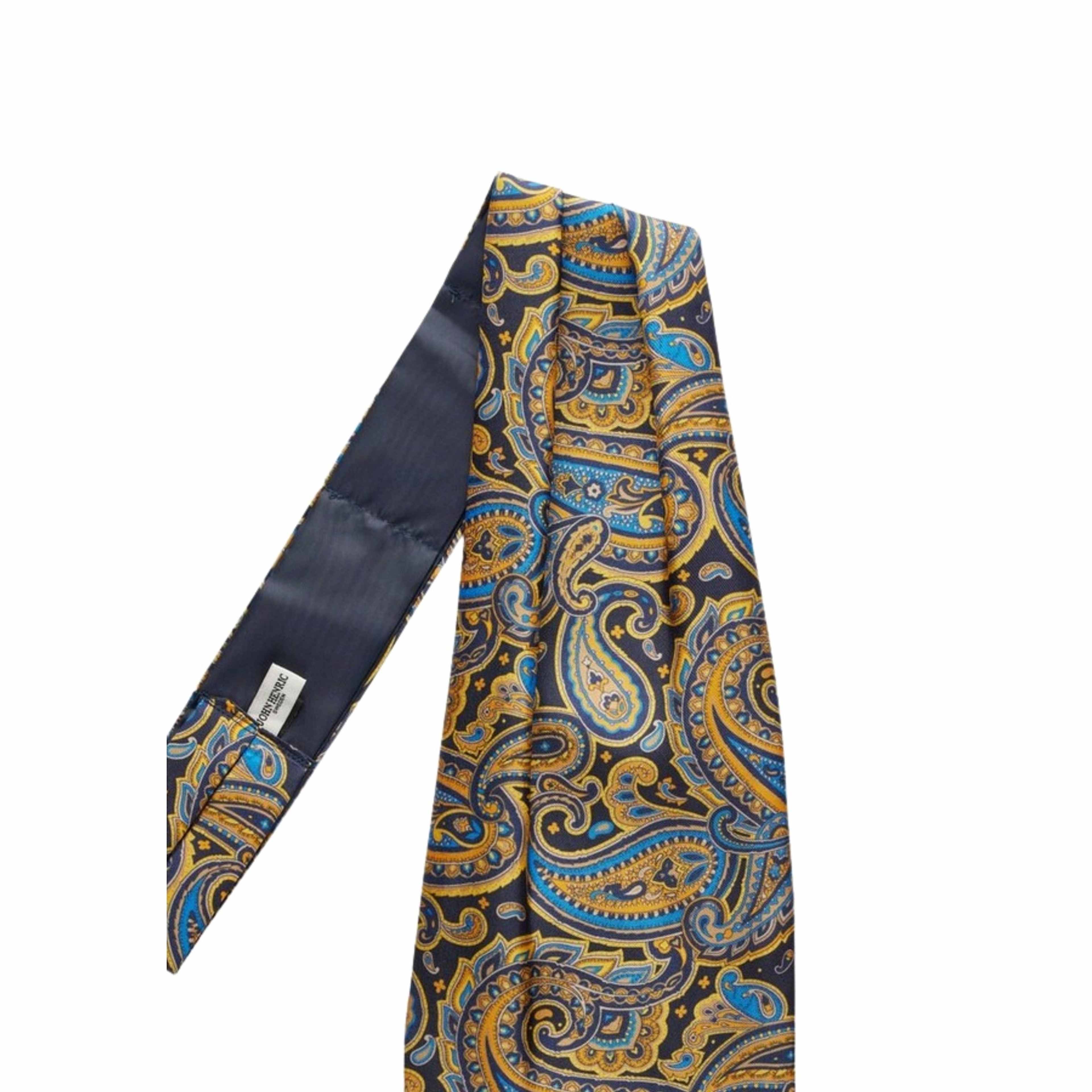 Silk Single Pointed Ascot Paisley