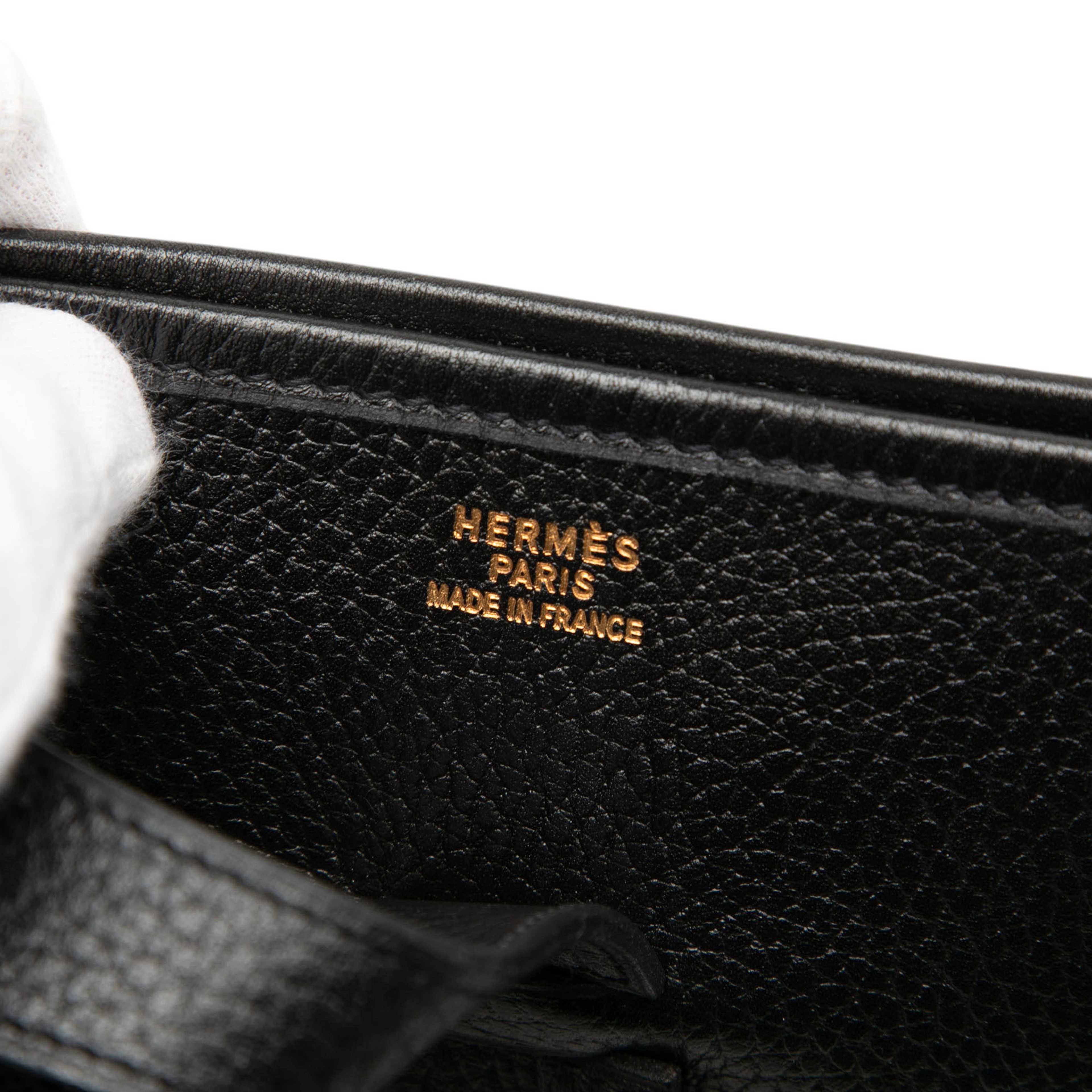 Hermès Clemence Evelyne Iii 33, från Luxclusif, i färgen black. Klicka för att öppna bilden i stort format