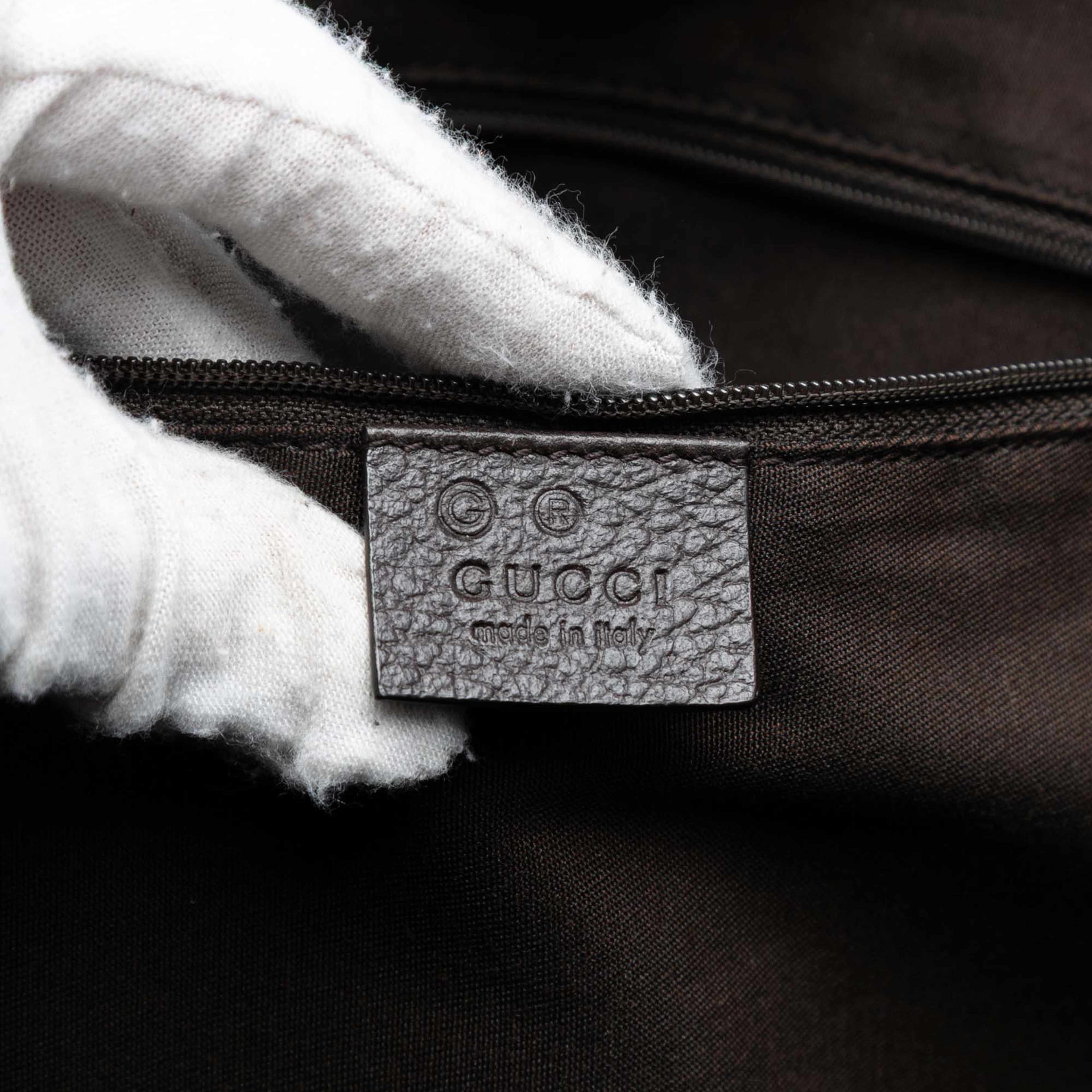 Gucci Gg Canvas Peggy Braided Tote, från Luxclusif, i färgen dark brown. Klicka för att öppna bilden i stort format