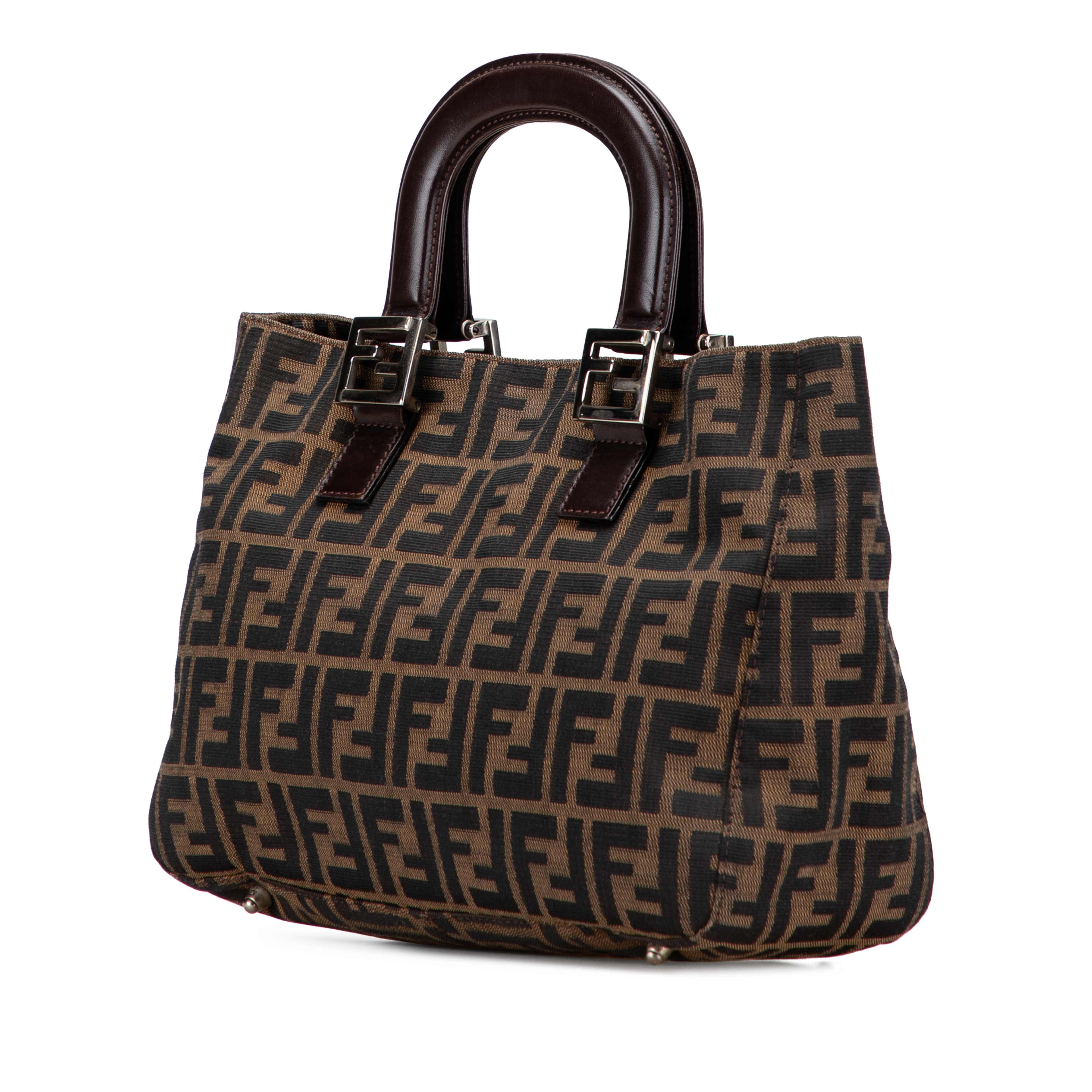 Fendi Small Zucca Canvas Twins Tote, från Luxclusif, i färgen brown. Klicka för att öppna bilden i stort format