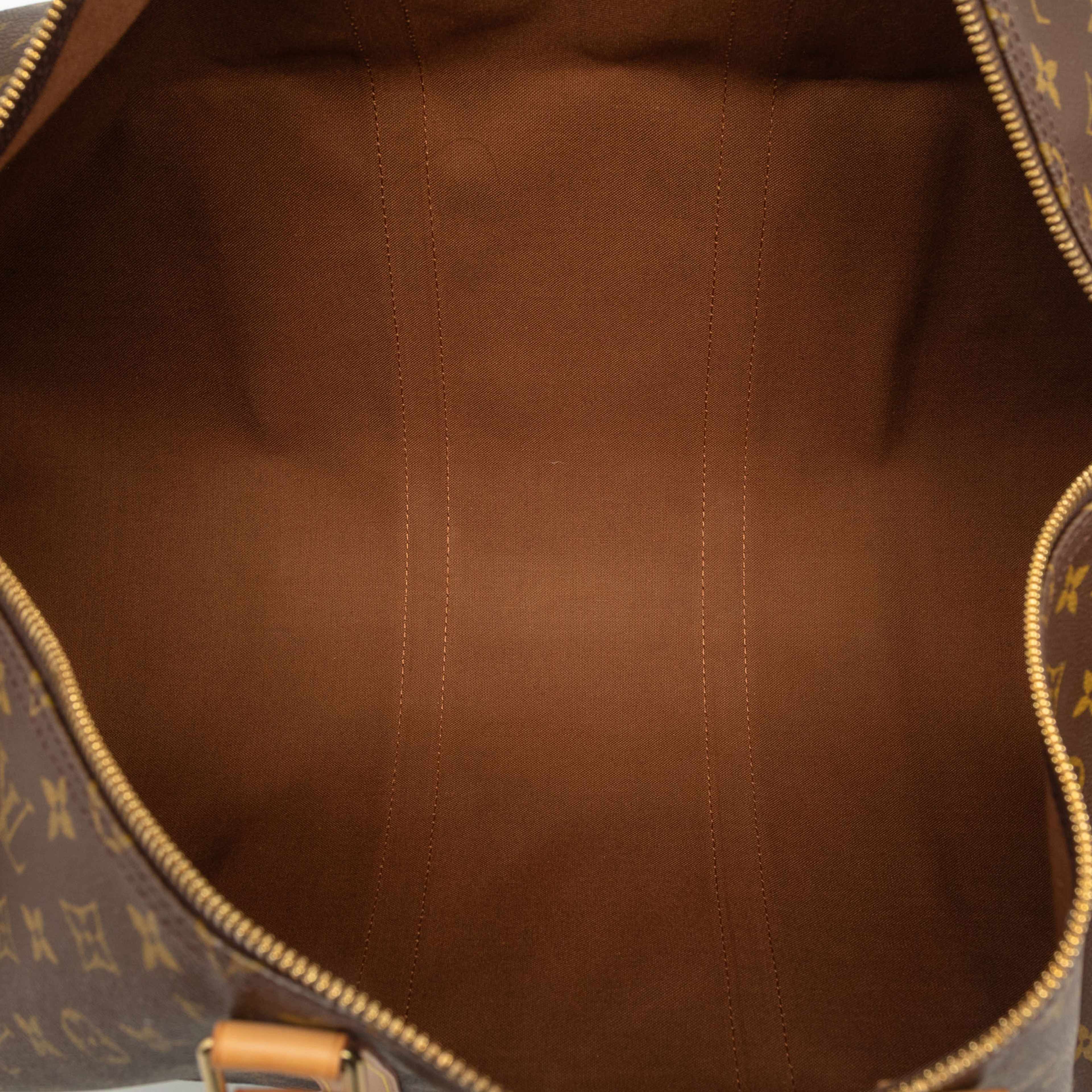 Louis Vuitton Monogram Keepall 55, från Luxclusif, i färgen brown. Klicka för att öppna bilden i stort format
