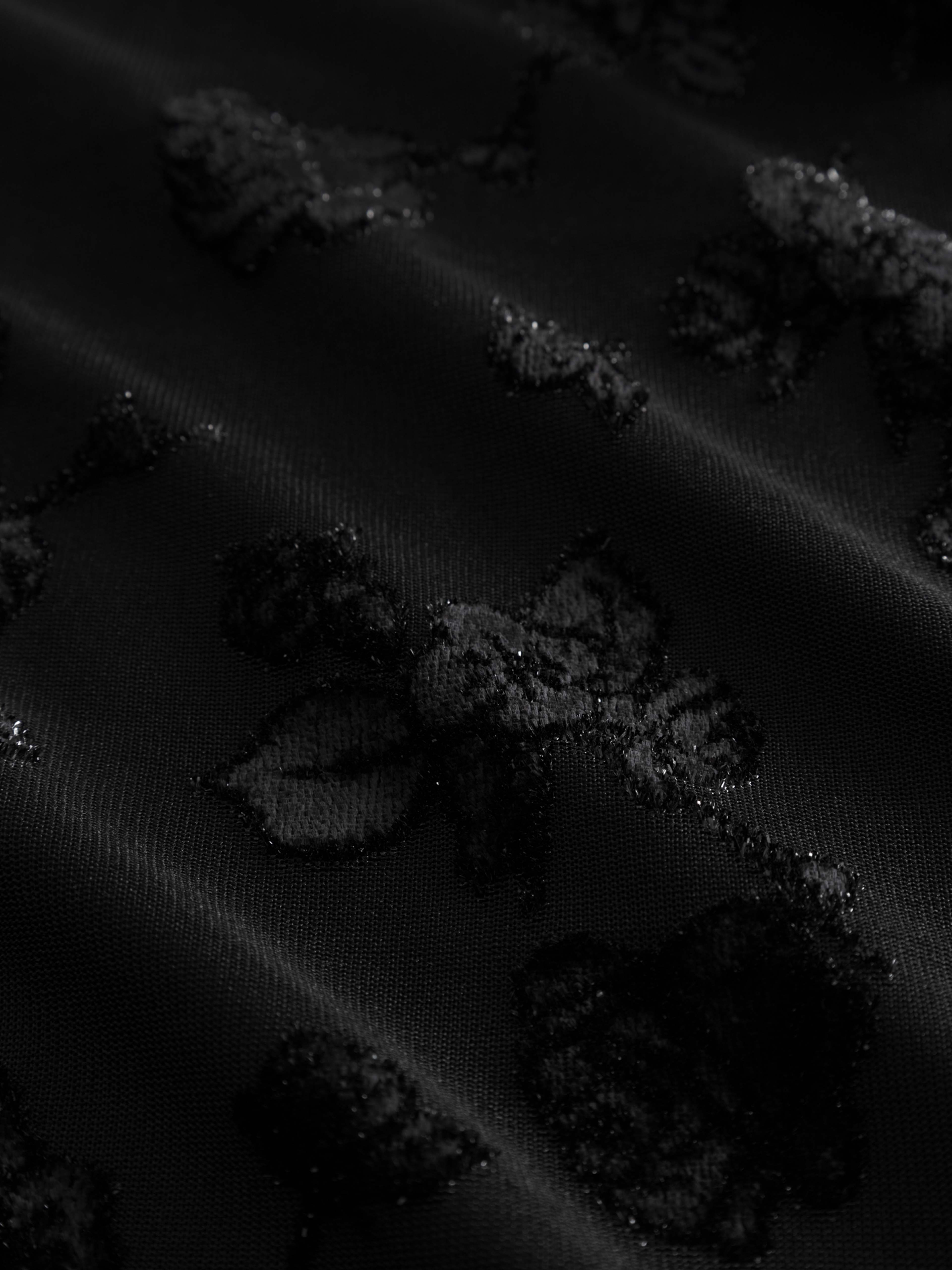 Lanna Top - Black, från Noella, i färgen black. Klicka för att öppna bilden i stort format