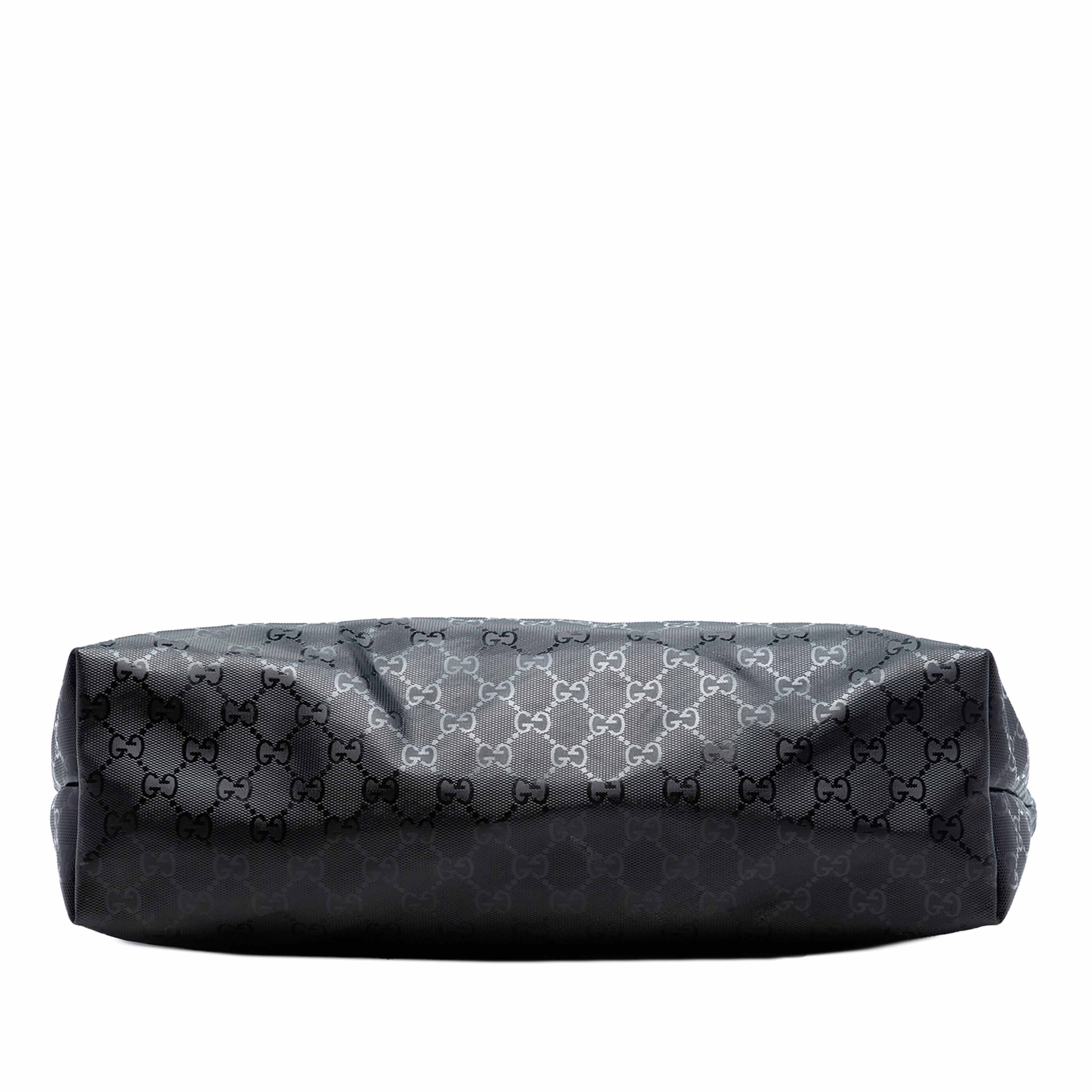 Gucci Medium Gg Imprime Tote, från Luxclusif, i färgen black. Klicka för att öppna bilden i stort format