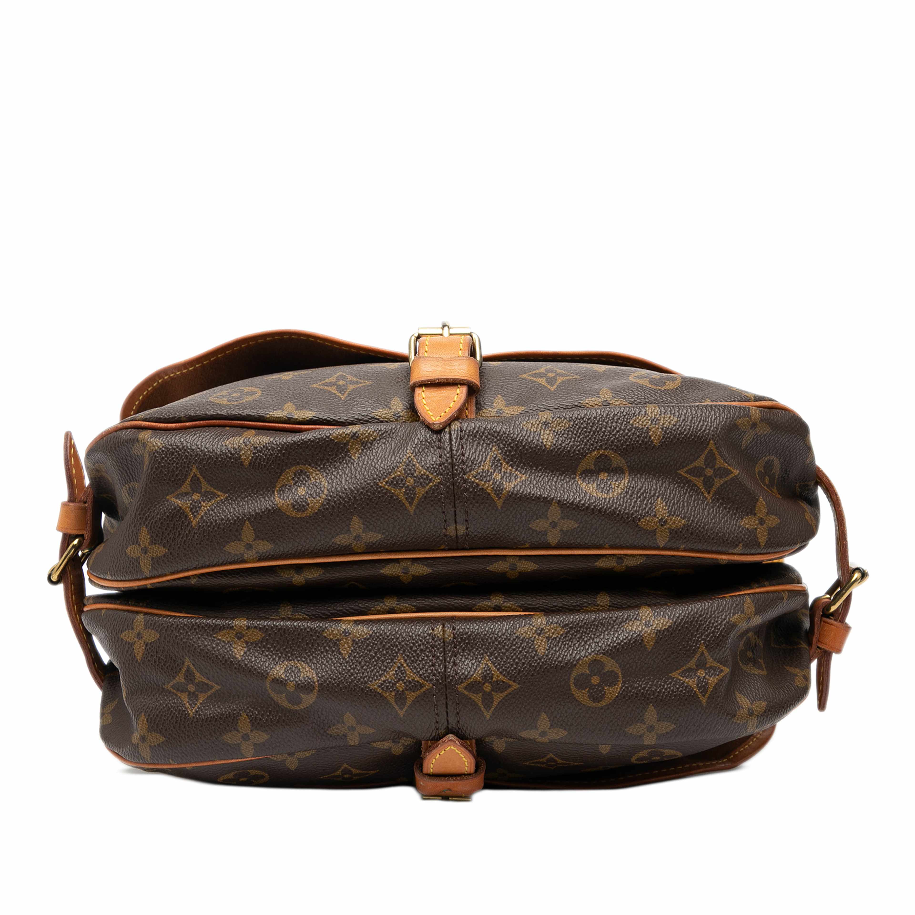 Louis Vuitton Monogram Saumur 30, från Luxclusif, i färgen brown. Klicka för att öppna bilden i stort format