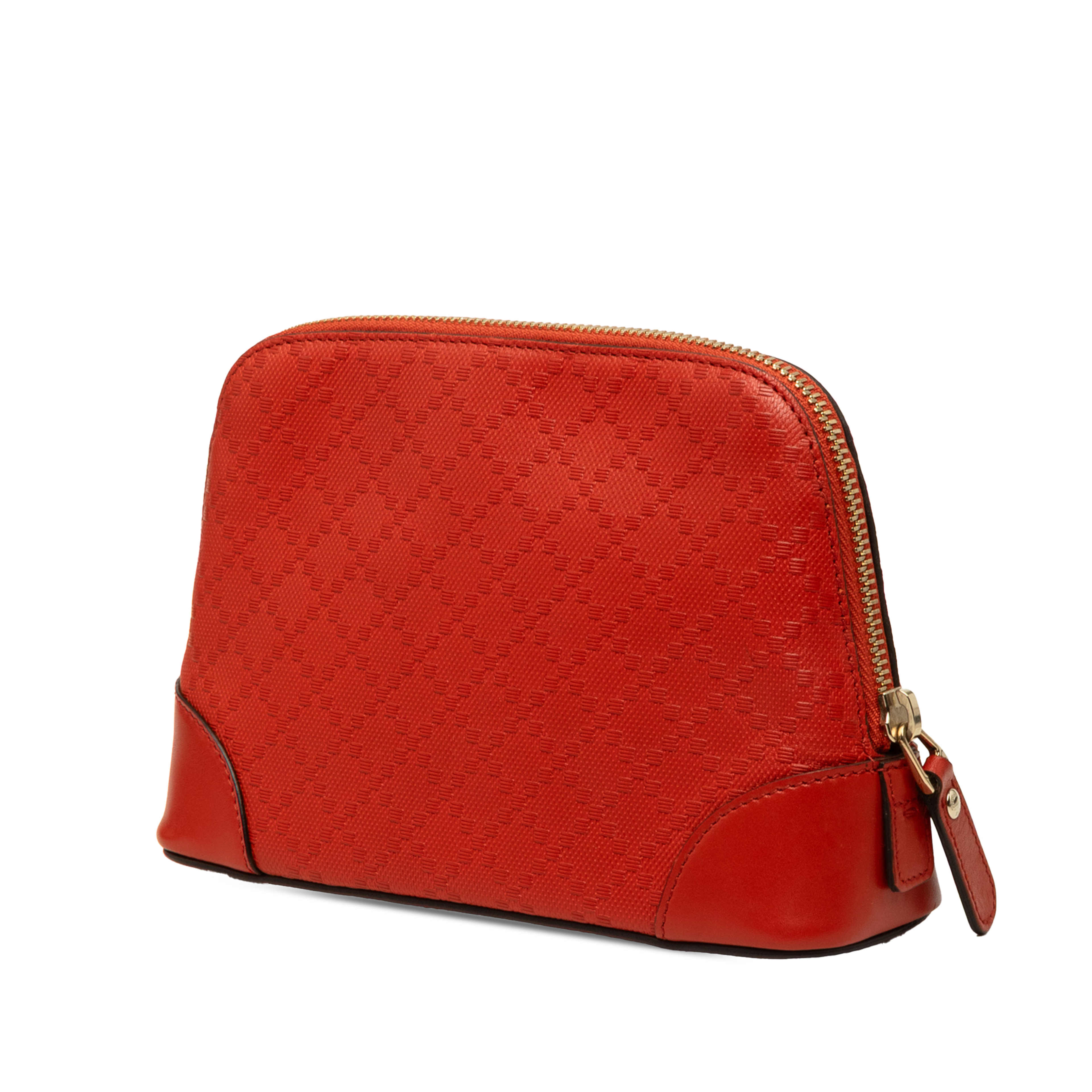 Gucci Diamante Calfskin Cosmetic Pouch, från Luxclusif, i färgen röd. Klicka för att öppna bilden i stort format