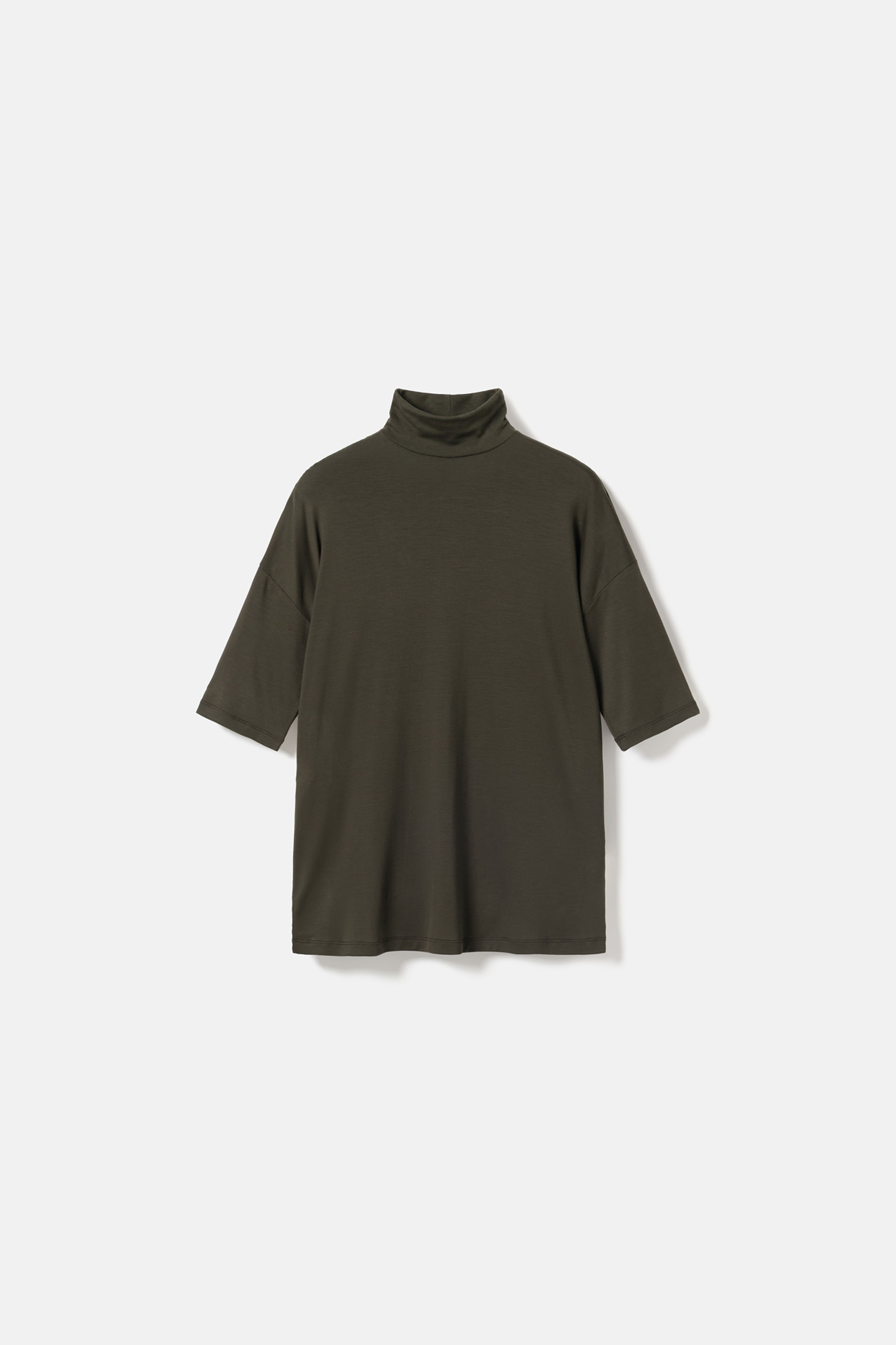 Tomasine Turtleneck - Rosemary, från Residus, i färgen green. Klicka för att öppna bilden i stort format