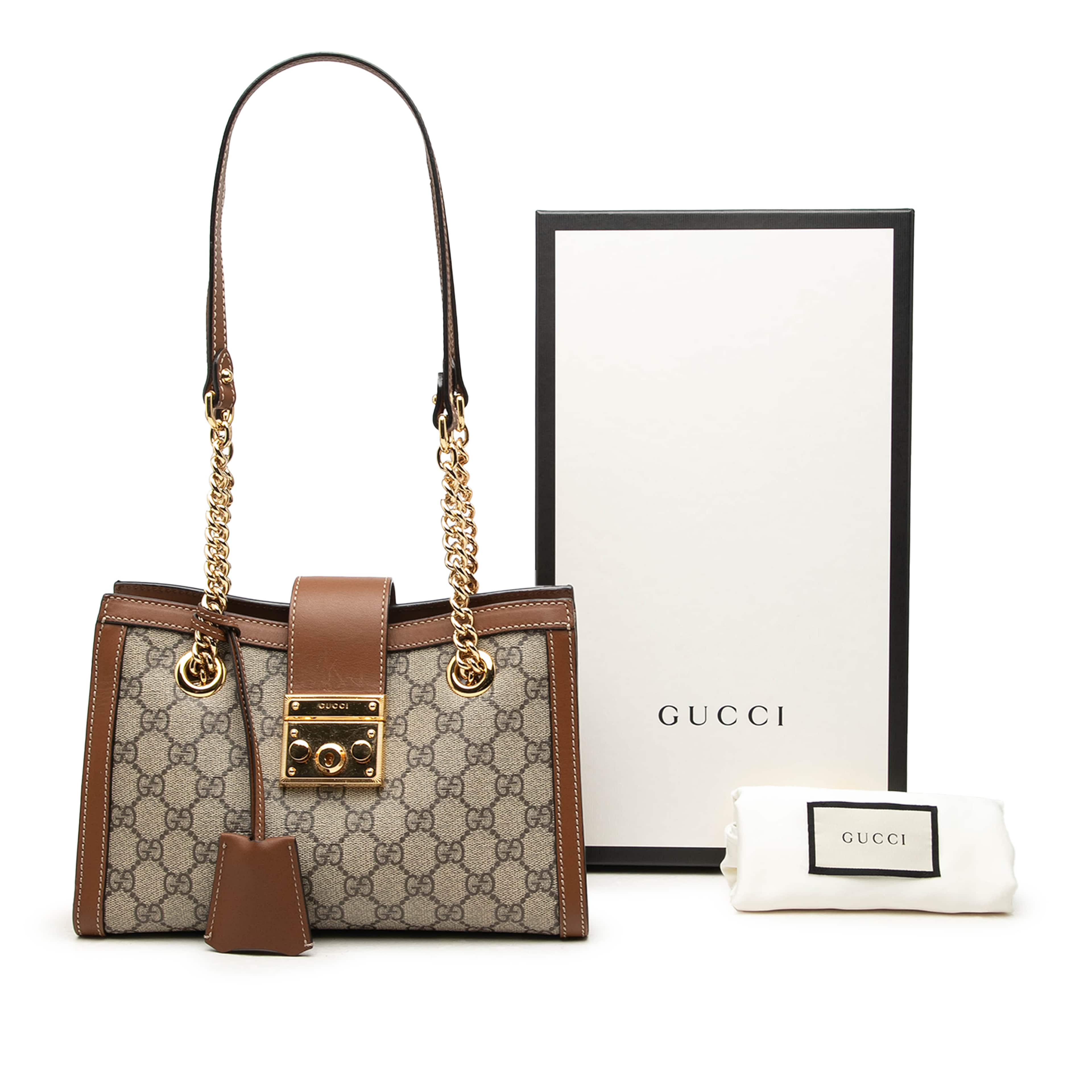 Gucci Small Gg Supreme Padlock Tote, från Luxclusif, i färgen beige. Klicka för att öppna bilden i stort format