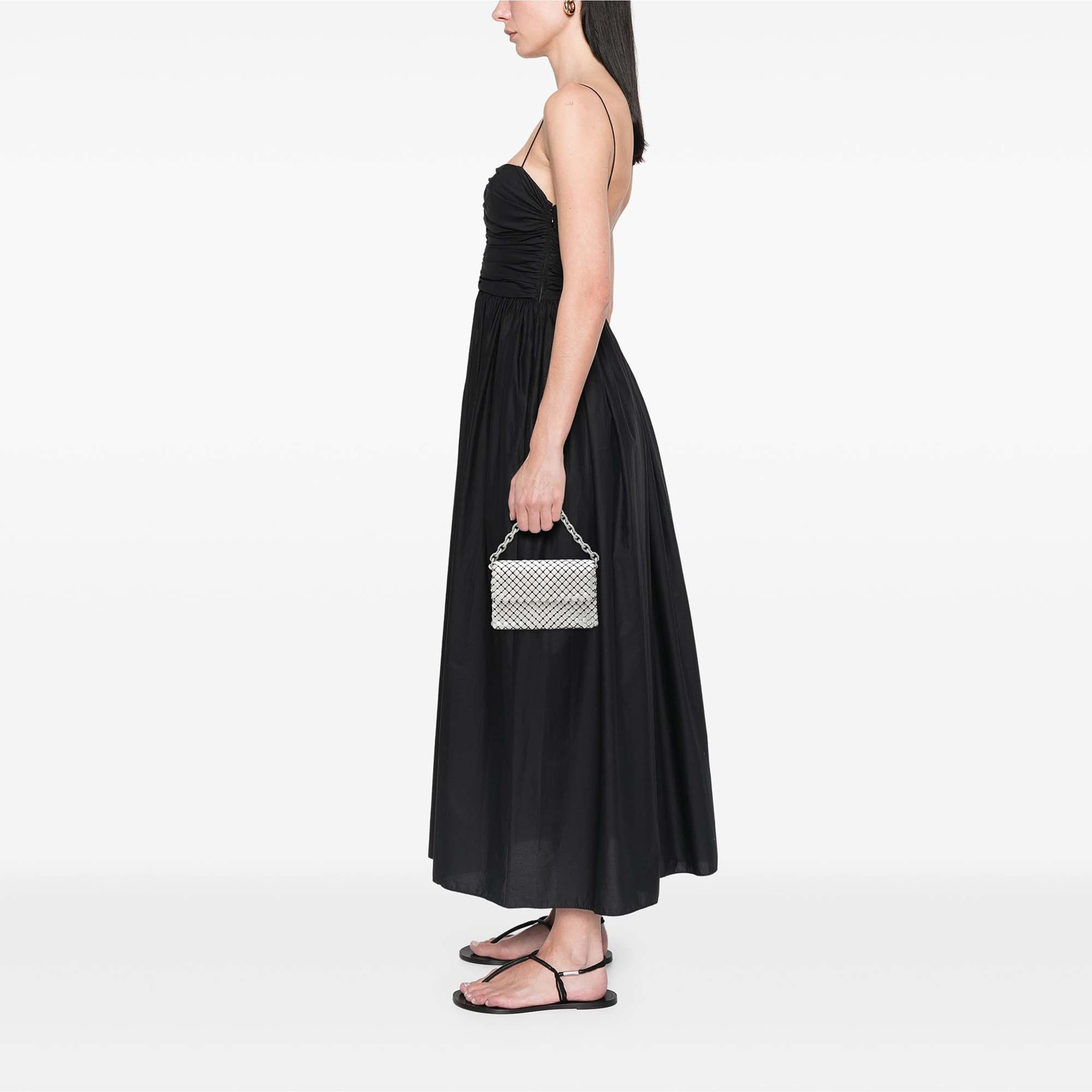 Bottega Veneta Mini Metal Intrecciato Handbag, från Luxclusif, i färgen silver. Klicka för att öppna bilden i stort format