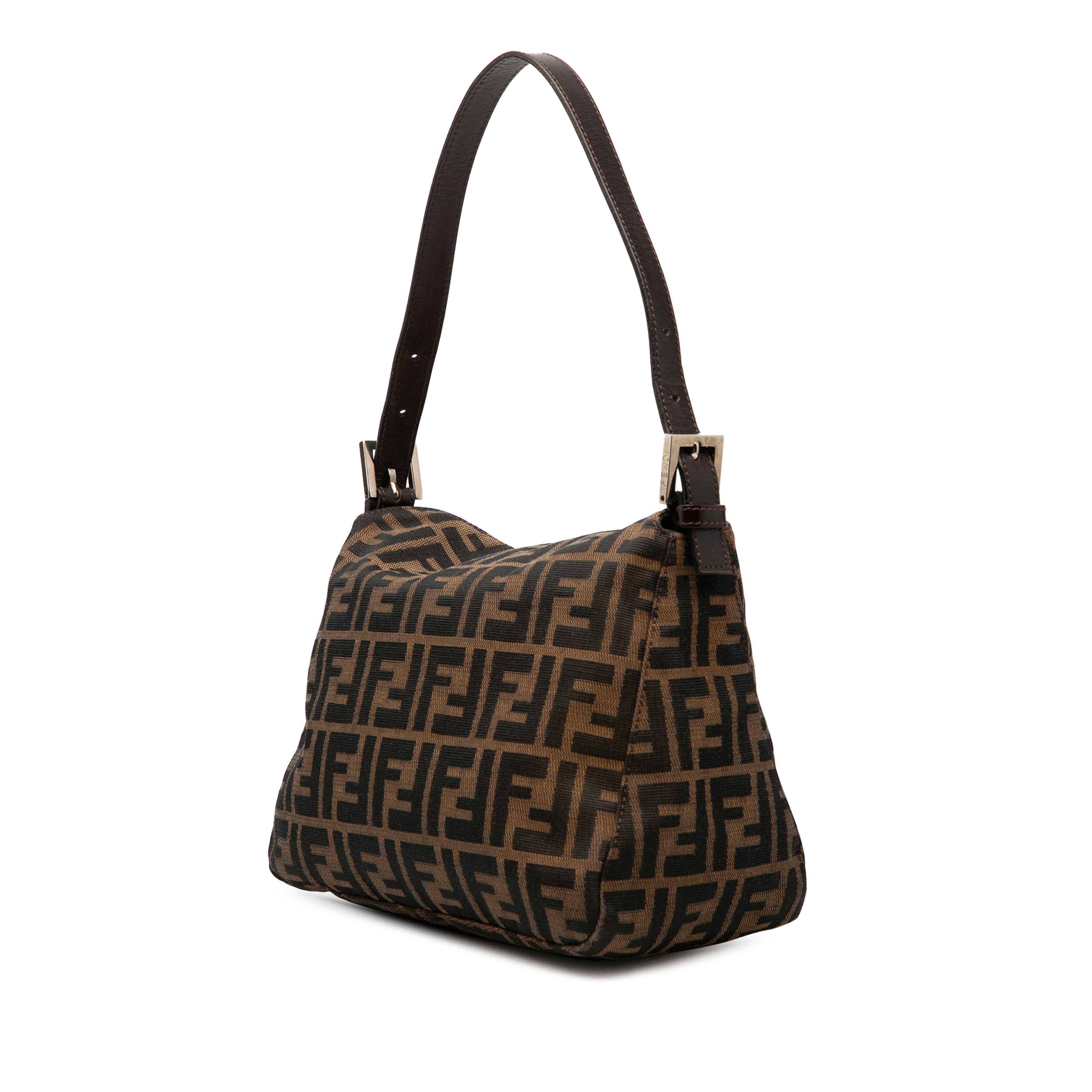 Fendi Zucca Canvas Double Flap Shoulder Bag, från Luxclusif, i färgen brun. Klicka för att öppna bilden i stort format