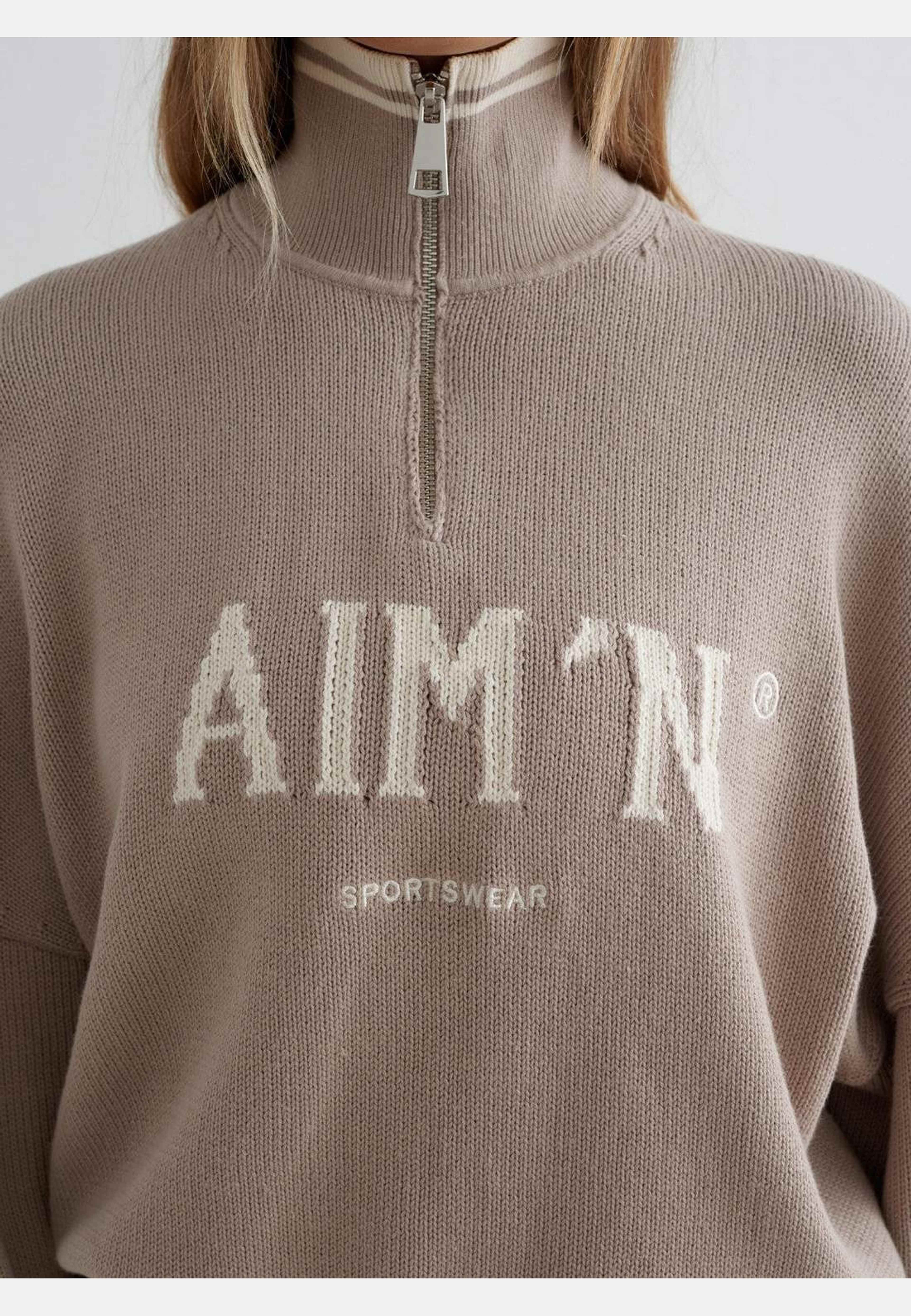 College Knitted Half Zip, från aim'n, i färgen dark clay. Klicka för att öppna bilden i stort format