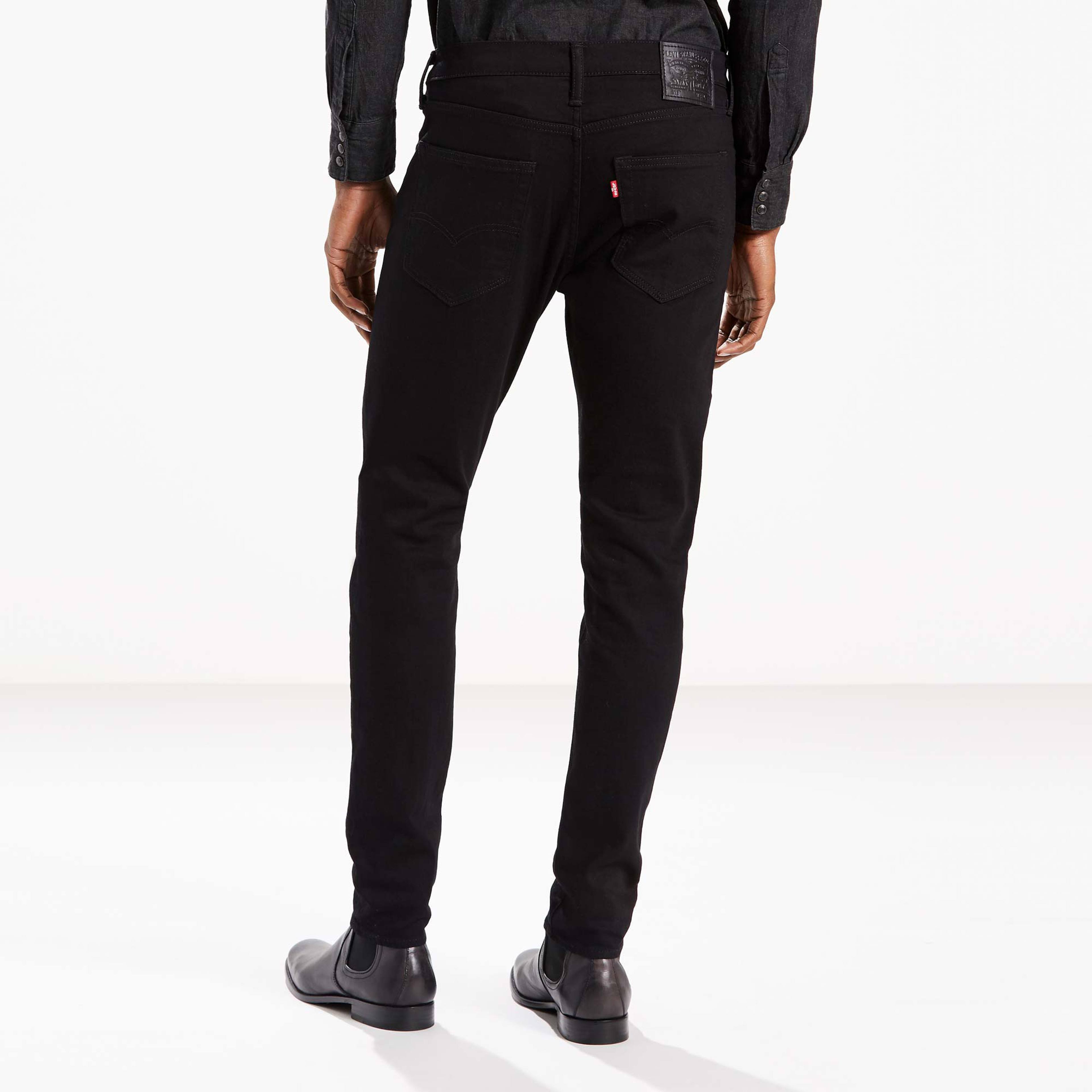 512™ Slim Tapered Jeans