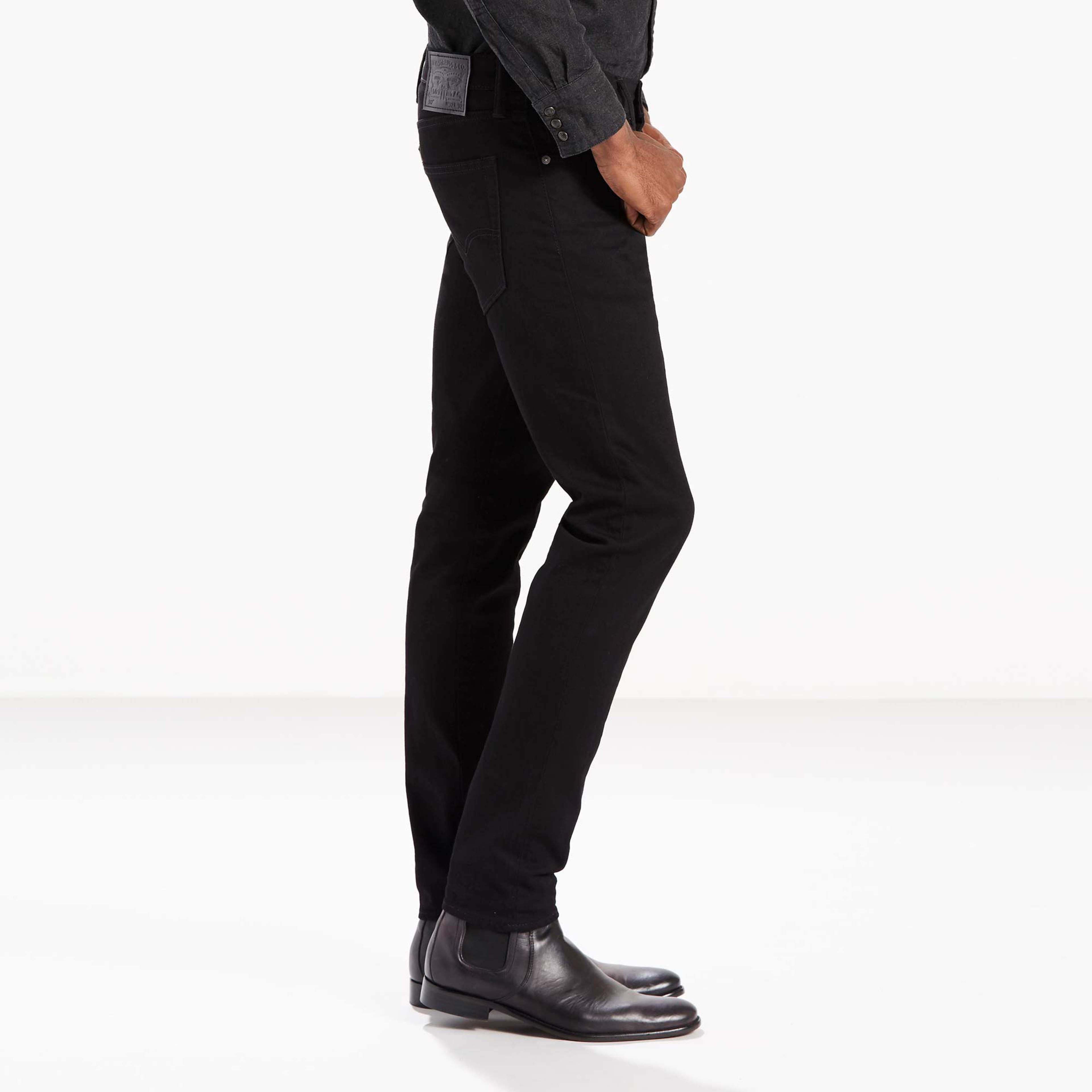 512™ Slim Tapered Jeans