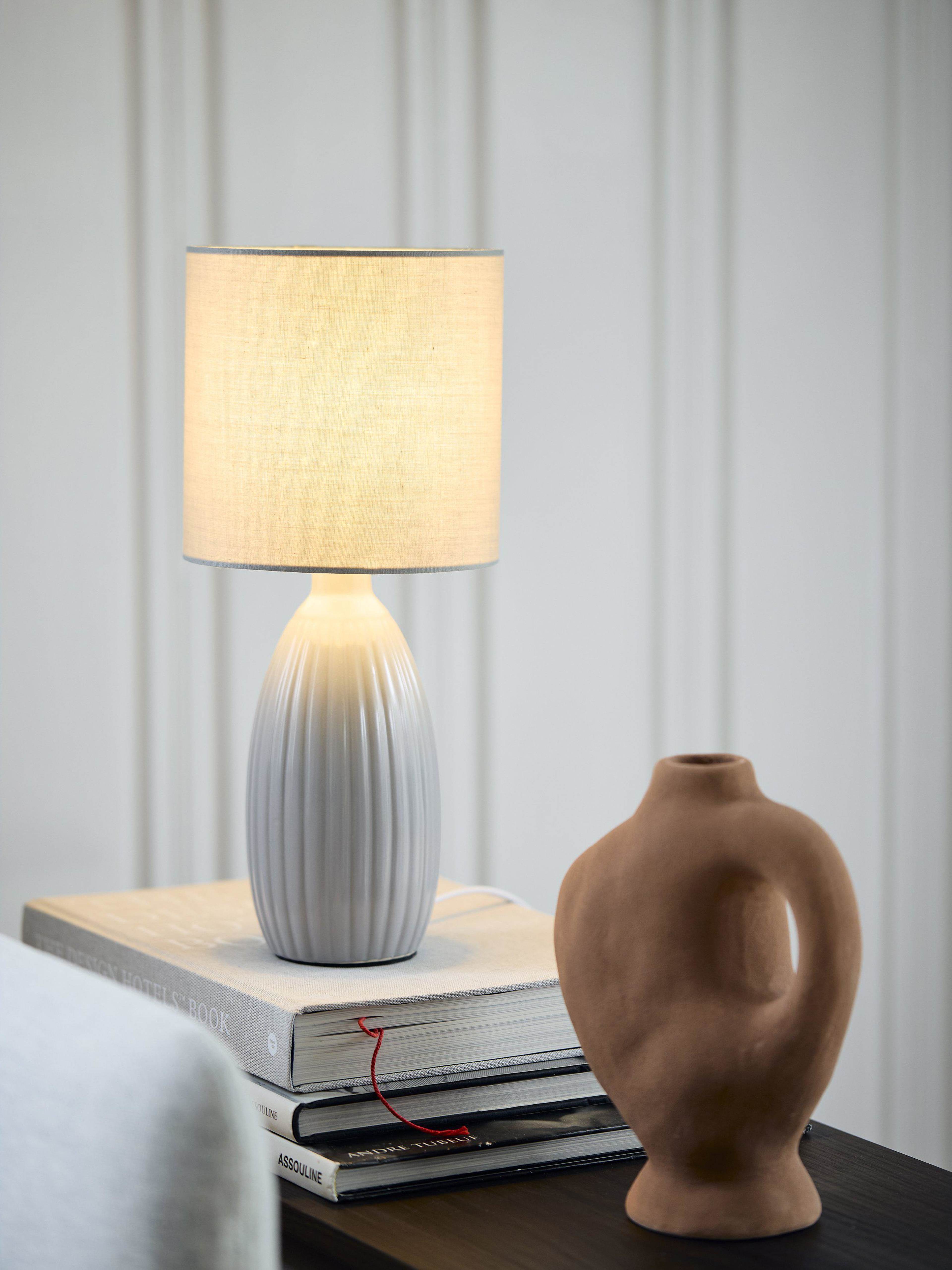 Uno Bordslampa