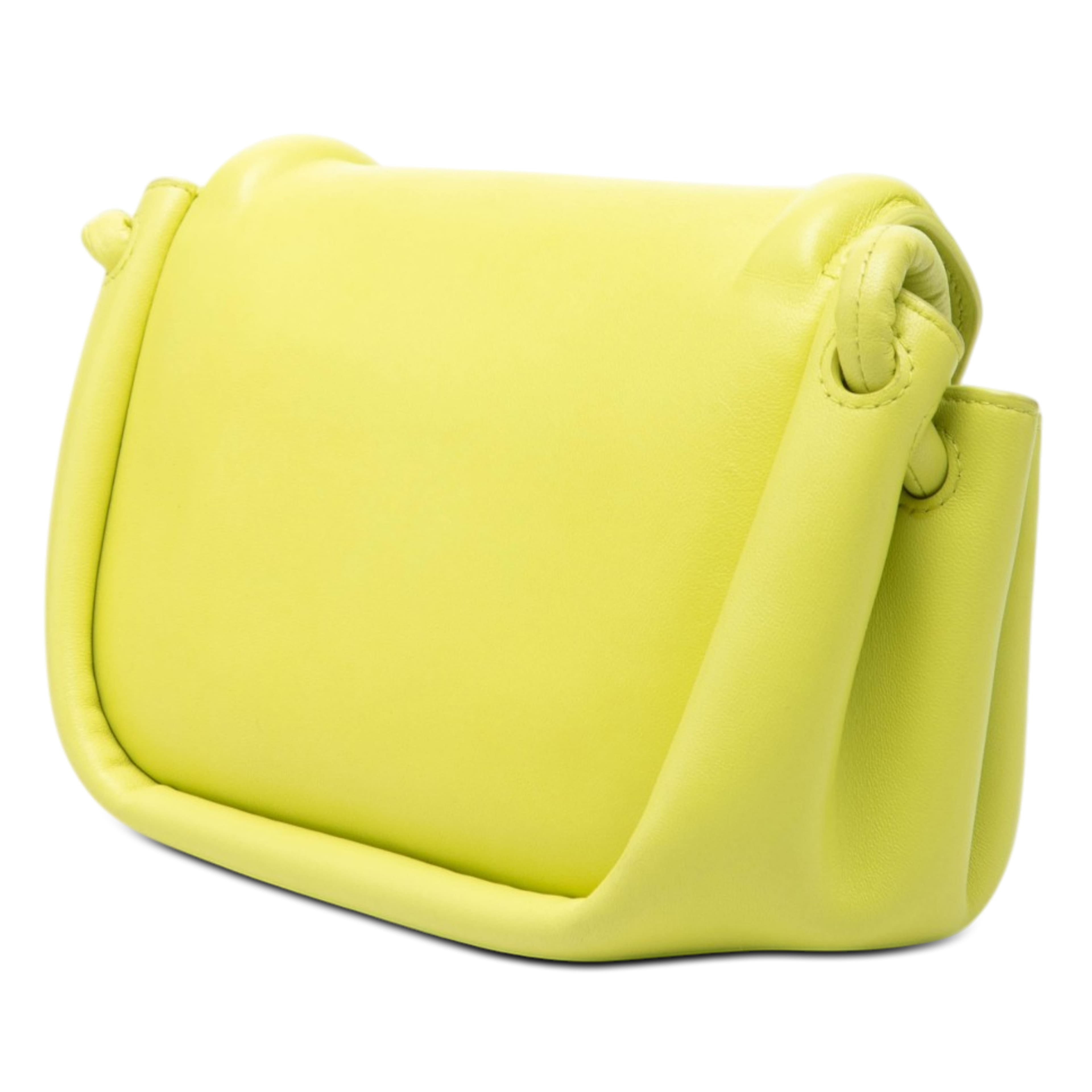 Bottega Veneta Leather Beak Crossbody, från Luxclusif, i färgen gul. Klicka för att öppna bilden i stort format