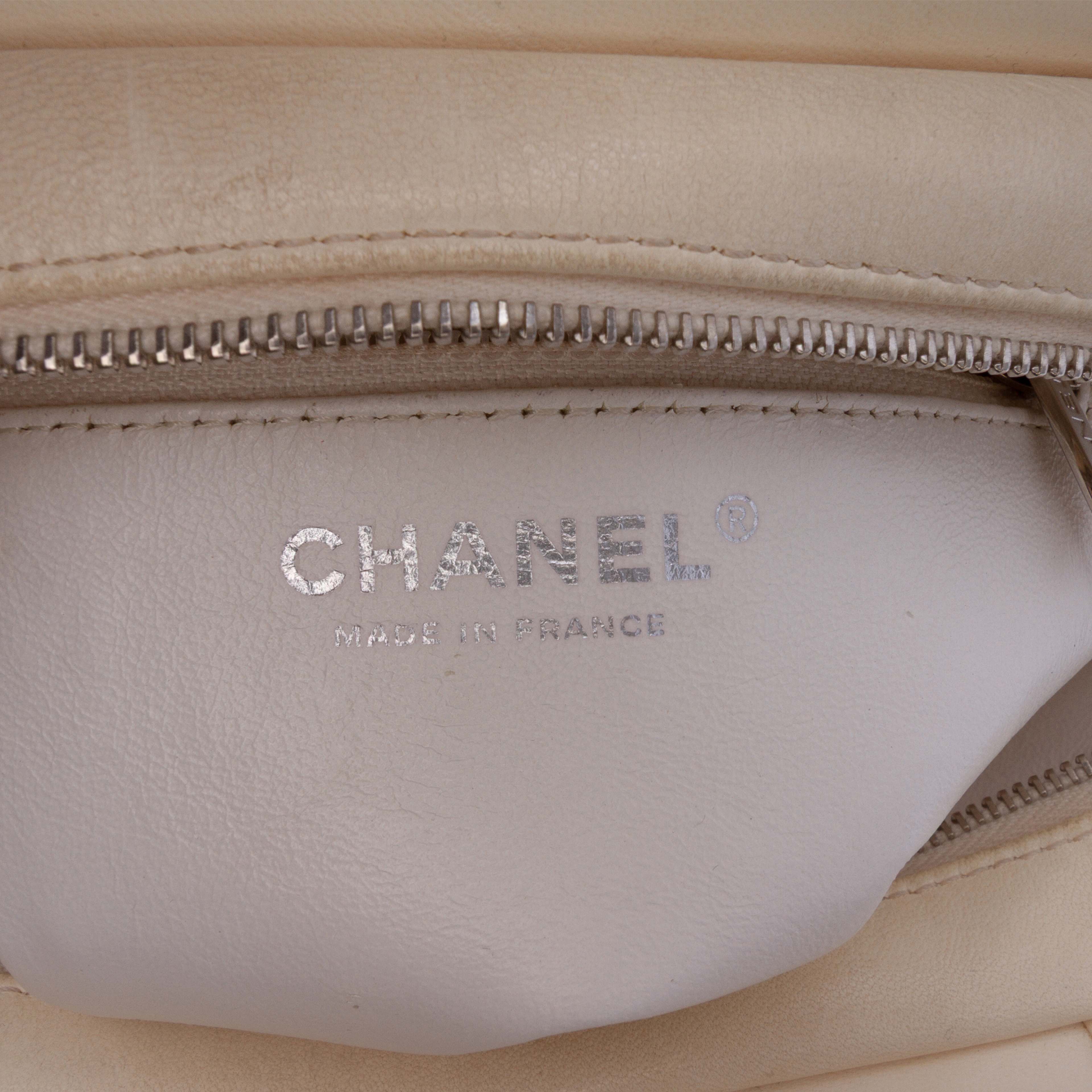 Chanel Small Tweed And Resin Zipped Shopping Bag