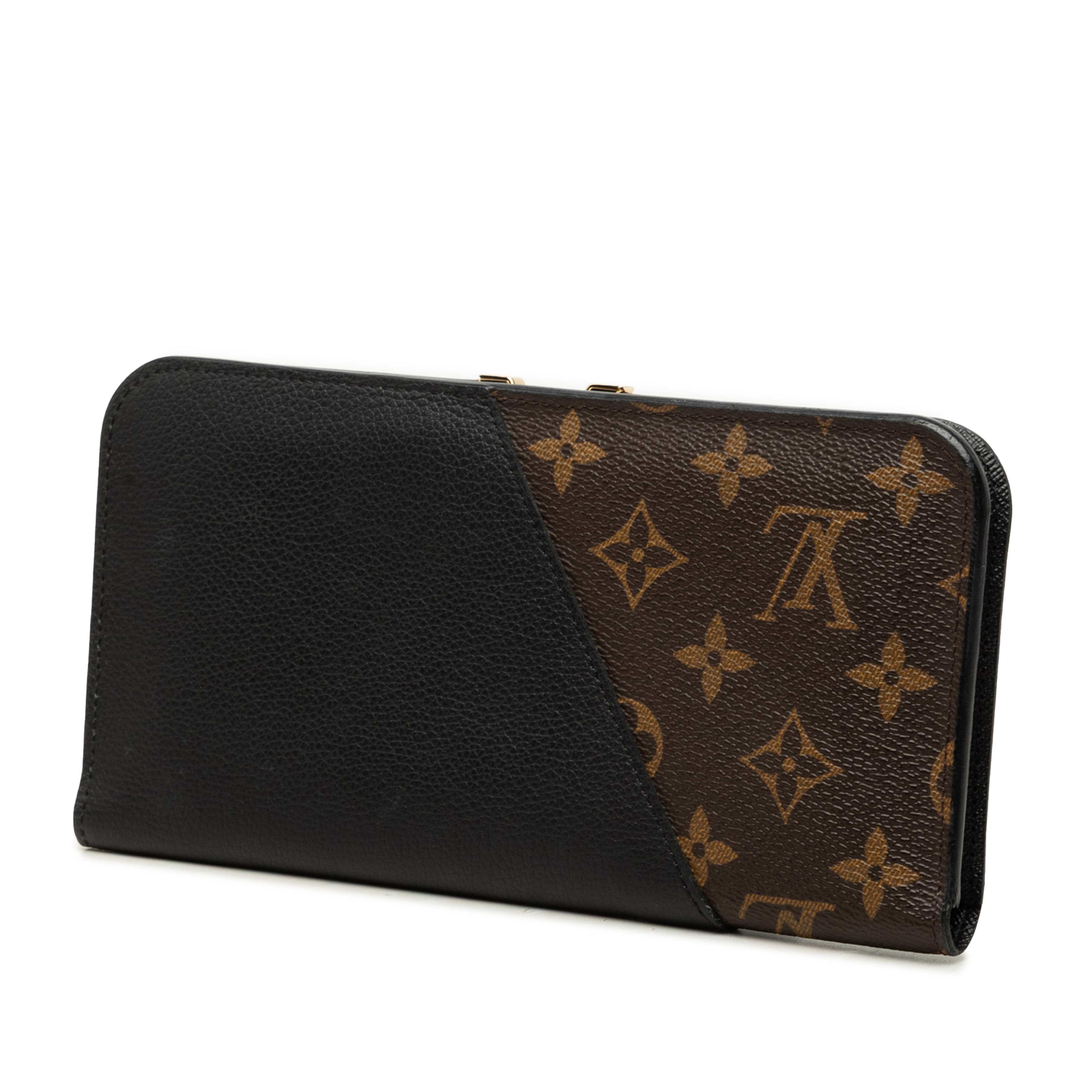 Louis Vuitton Monogram Kimono Wallet, från Luxclusif, i färgen svart. Klicka för att öppna bilden i stort format