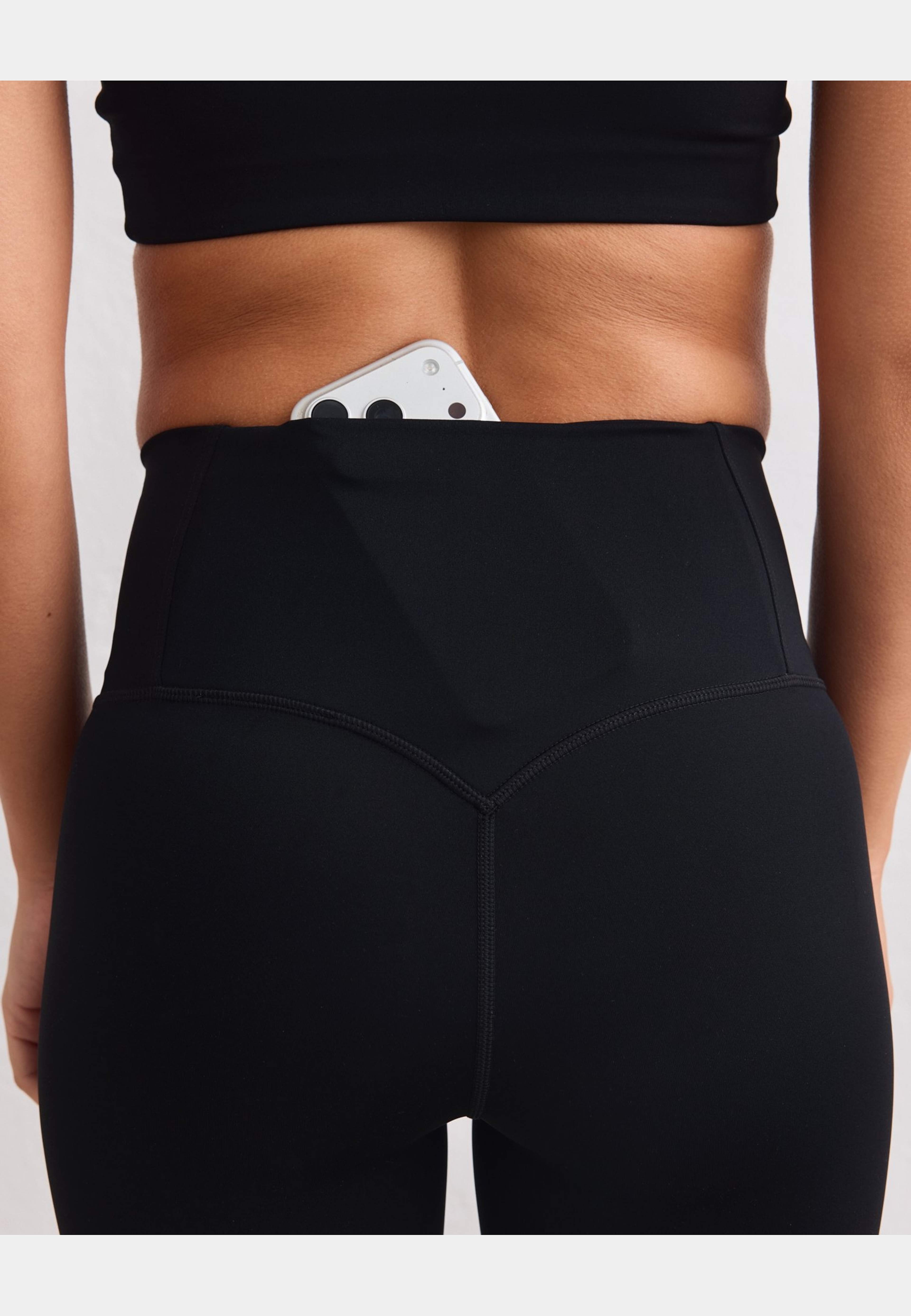 Sculpting Fit Tights, från aim'n, i färgen black. Klicka för att öppna bilden i stort format
