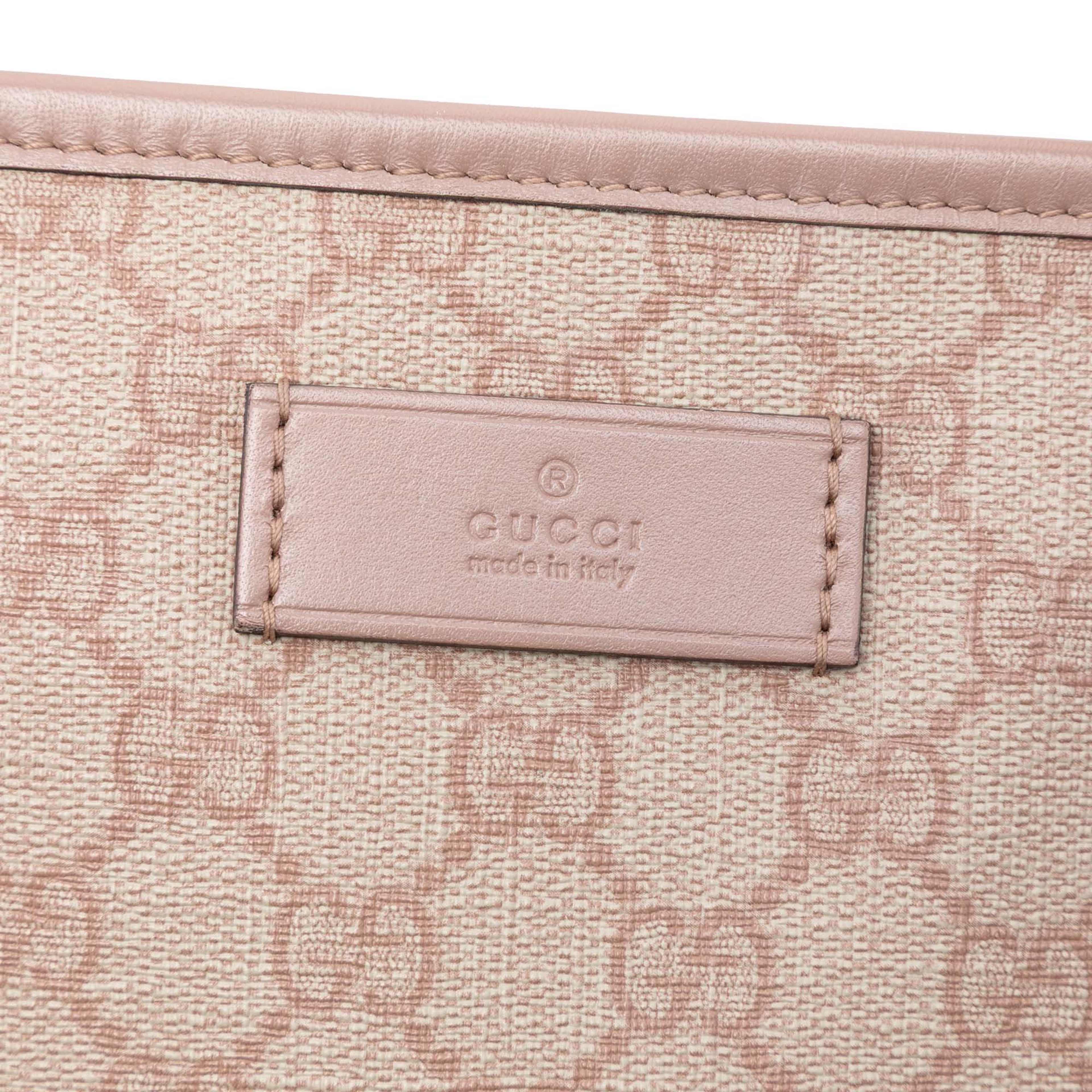 Gucci Gg Supreme Tote, från Luxclusif, i färgen light pink. Klicka för att öppna bilden i stort format