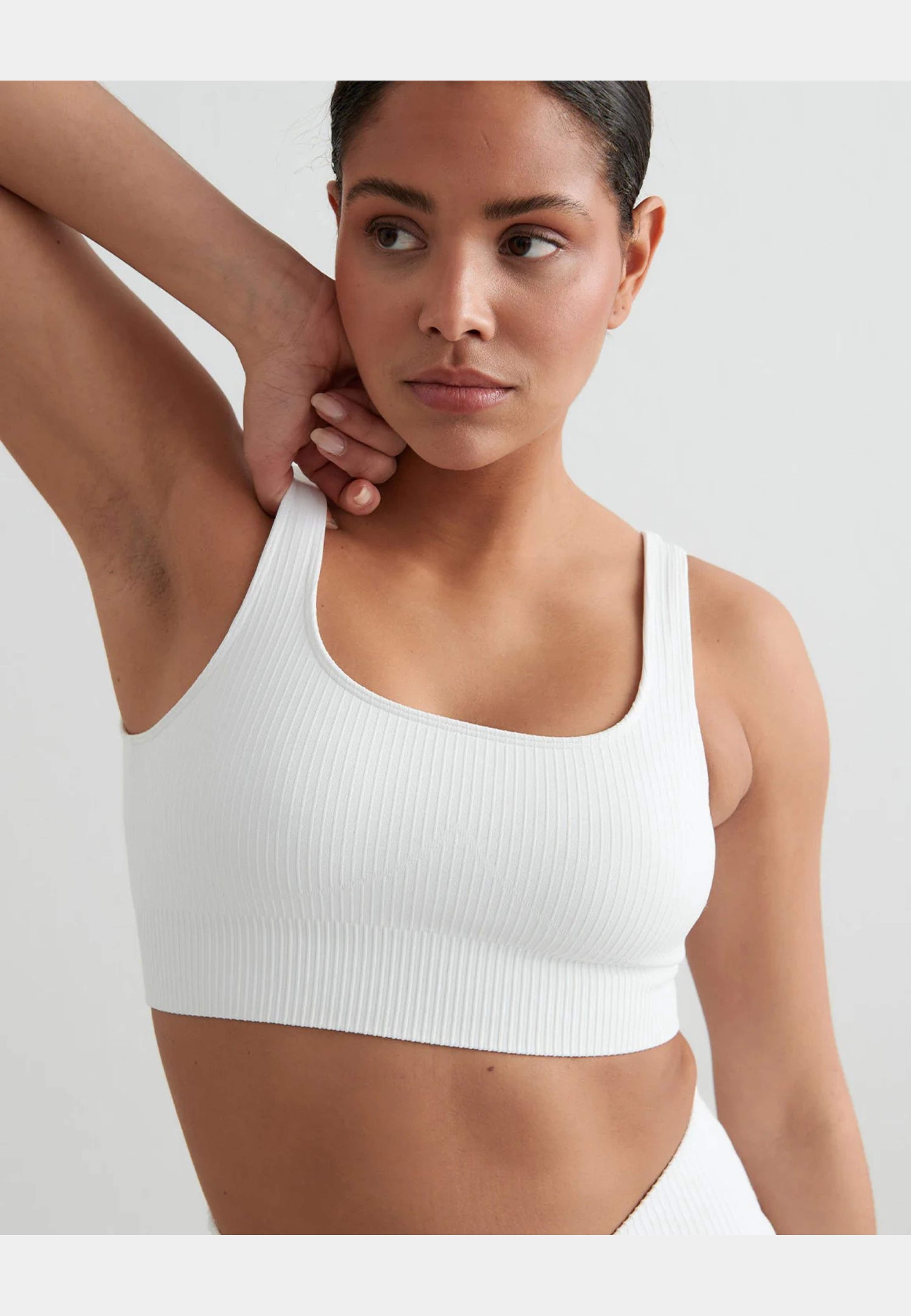Ribbed Seamless Bra, från aim'n, i färgen white. Klicka för att öppna bilden i stort format