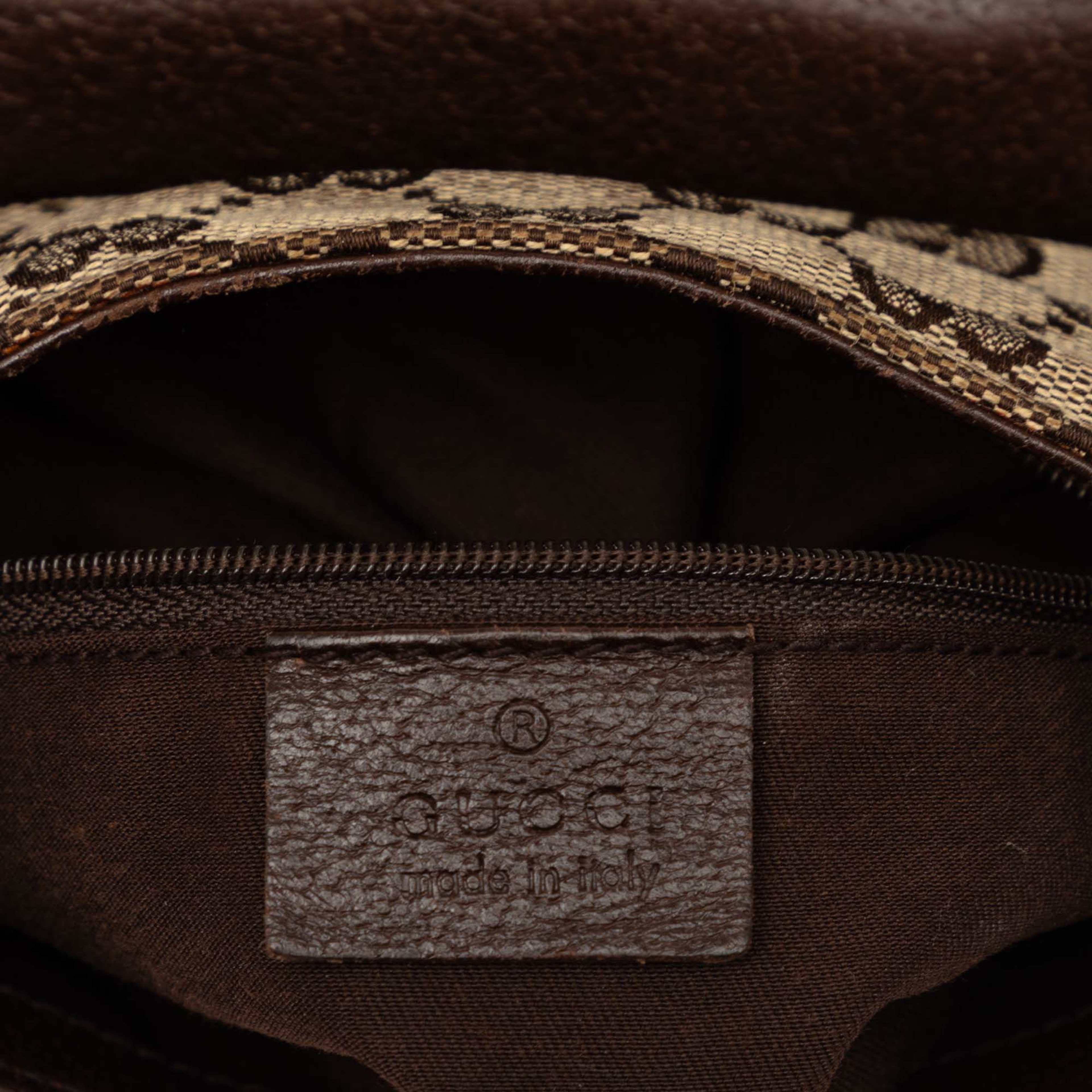 Gucci Gg Canvas Belt Bag, från Luxclusif, i färgen beige. Klicka för att öppna bilden i stort format