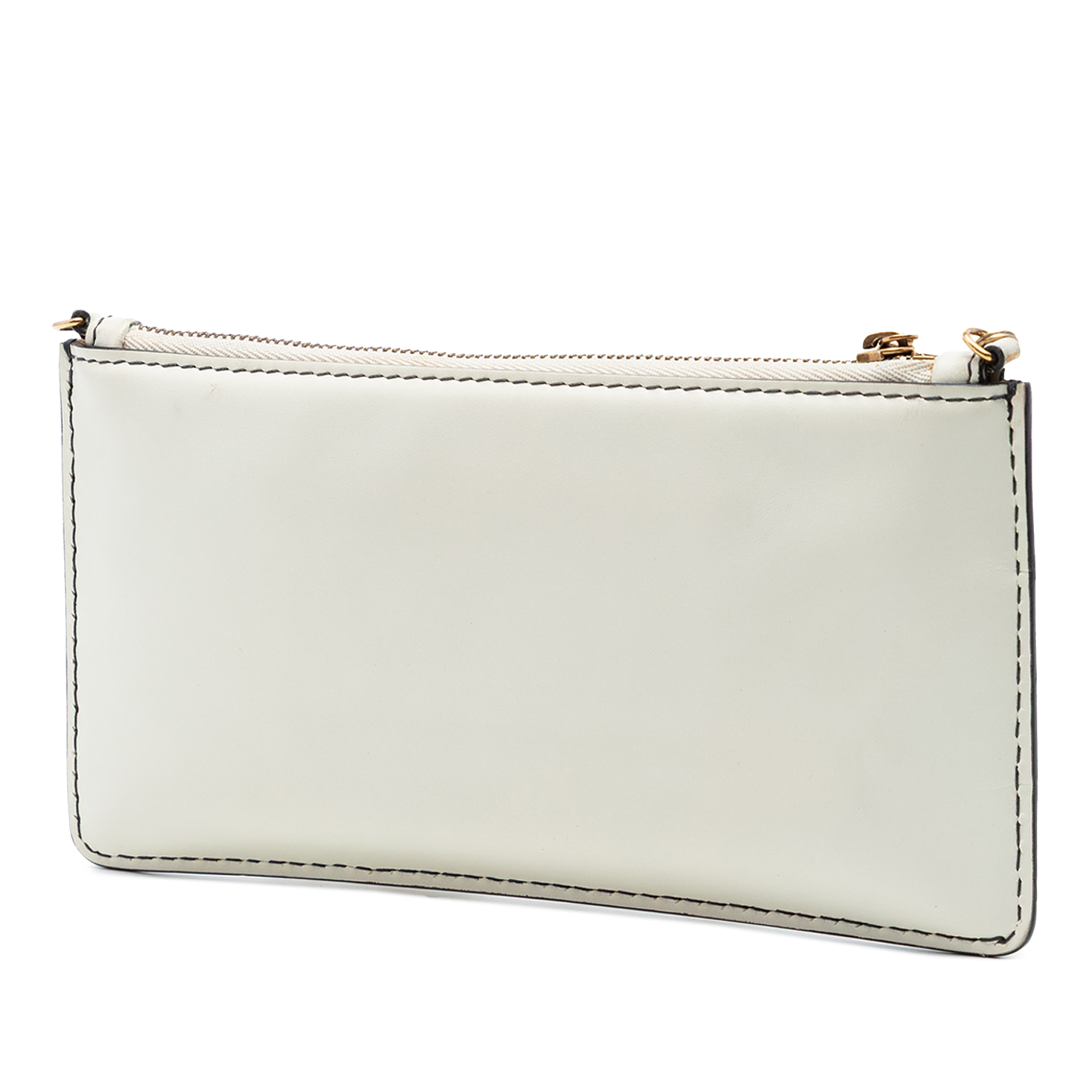 Dior Calfskin Jadior Croisiere Chain Pouch, från Luxclusif, i färgen vit. Klicka för att öppna bilden i stort format