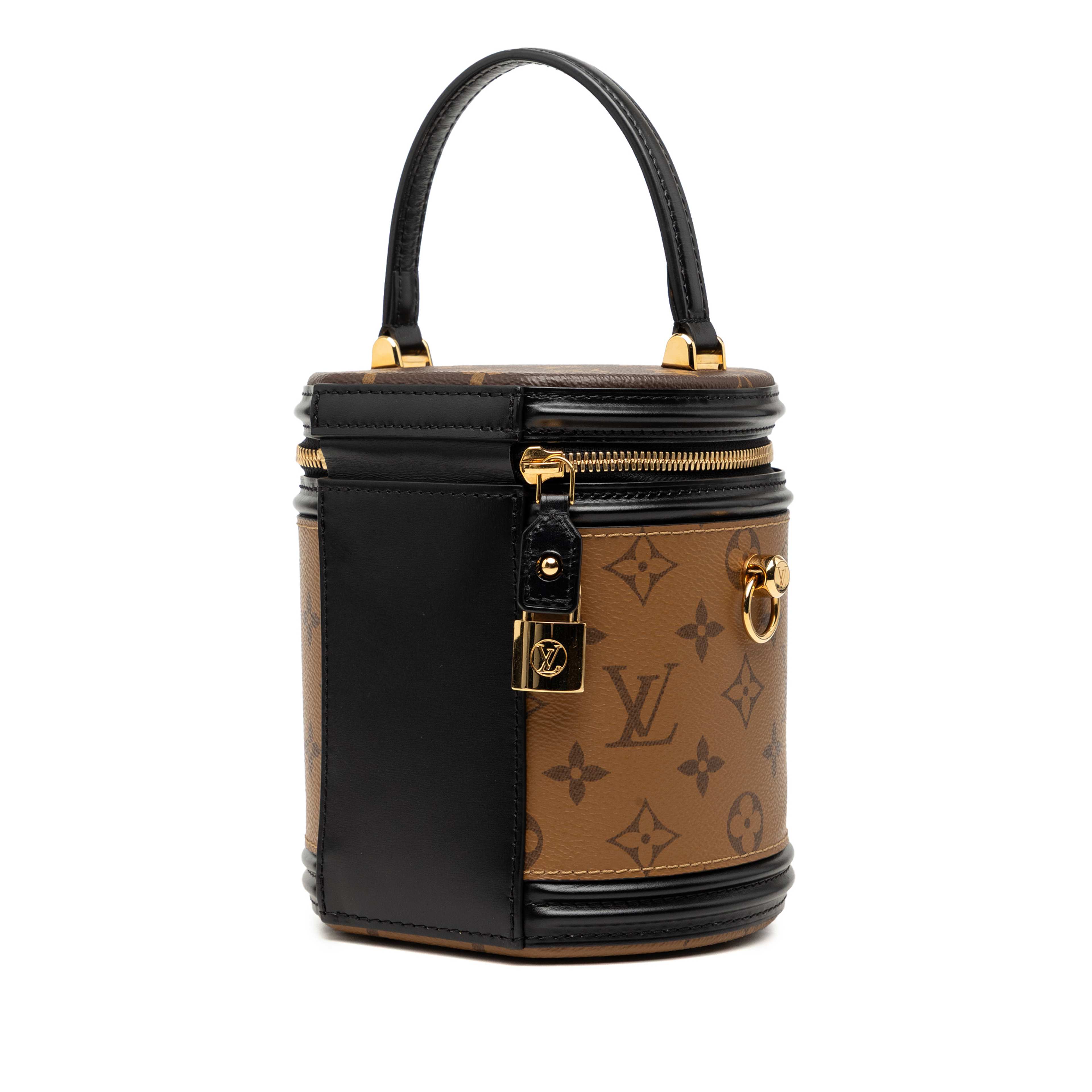 Louis Vuitton Monogram Reverse Cannes, från Luxclusif, i färgen brown. Klicka för att öppna bilden i stort format