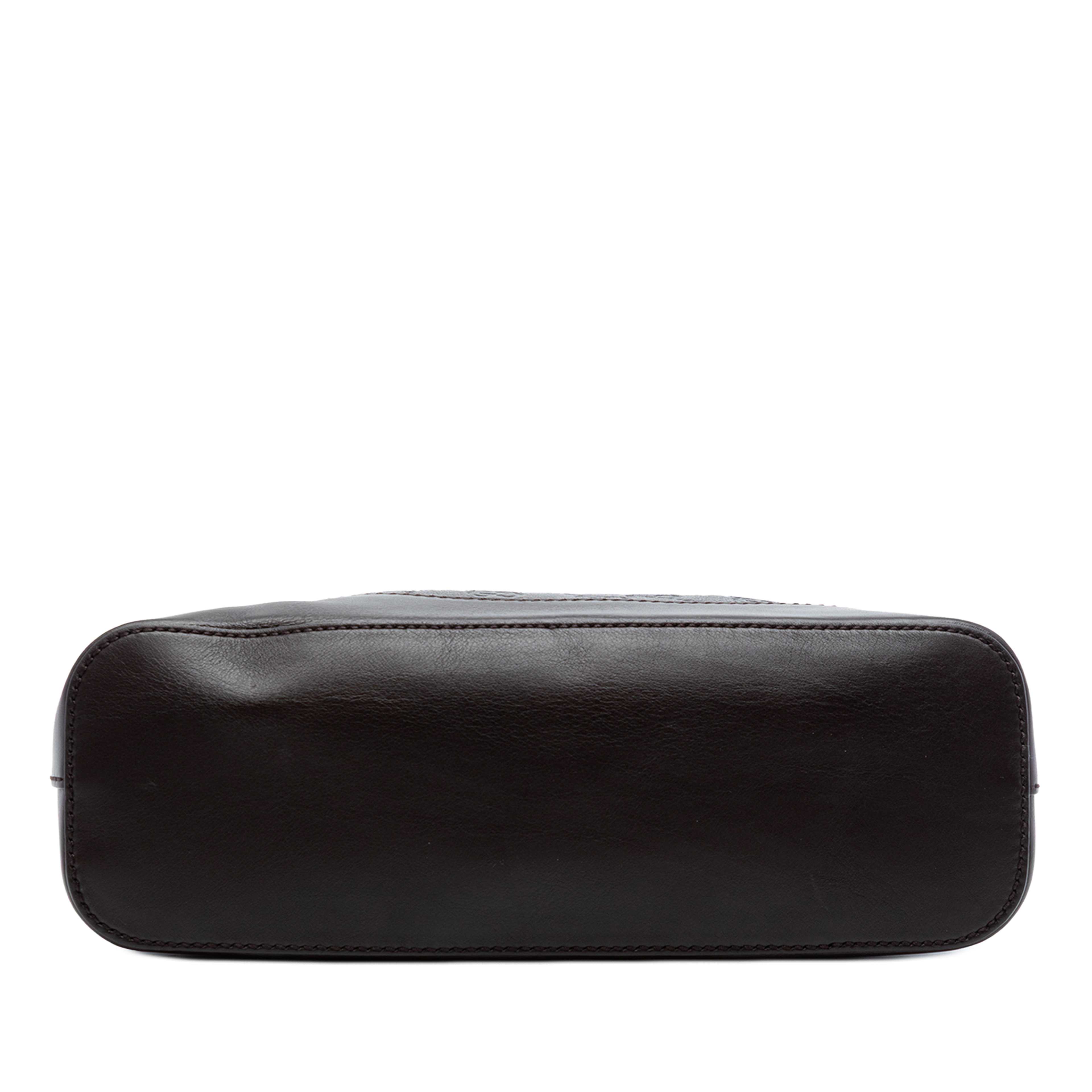 Gucci Metallic Guccissima Shoulder Bag, från Luxclusif, i färgen dark brown. Klicka för att öppna bilden i stort format