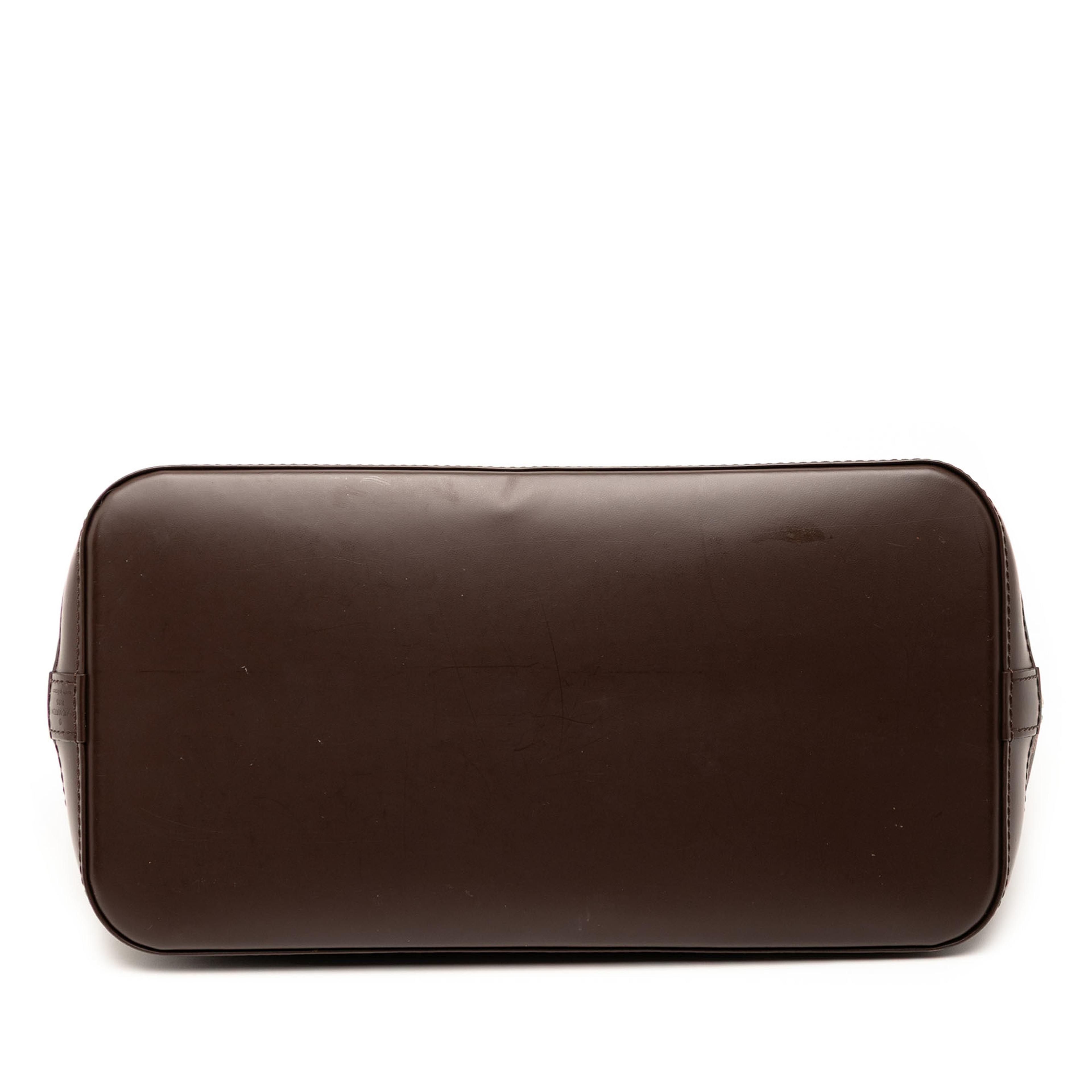 Louis Vuitton Damier Ebene Alma Pm, från Luxclusif, i färgen brown. Klicka för att öppna bilden i stort format