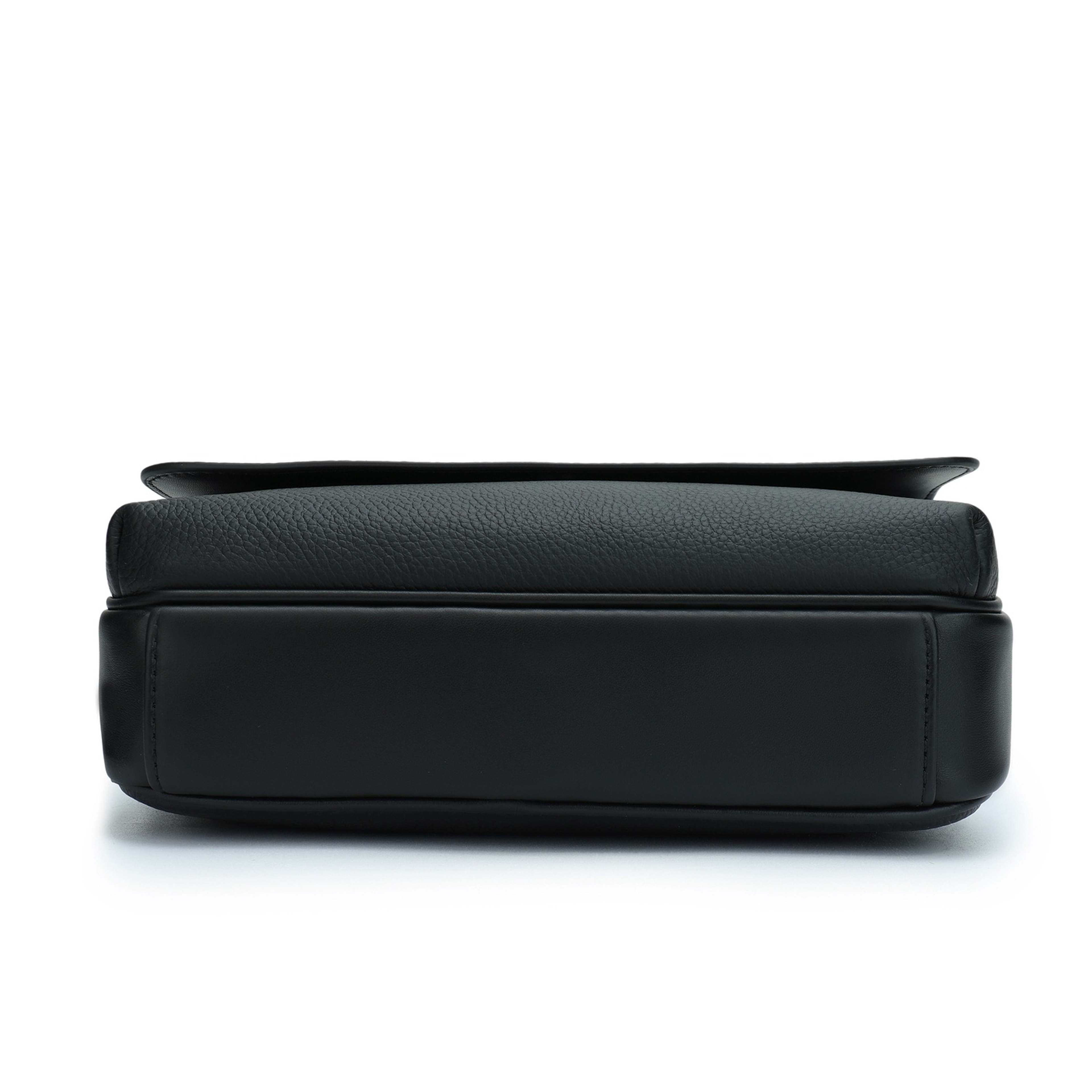 Crossbody-väska Kai