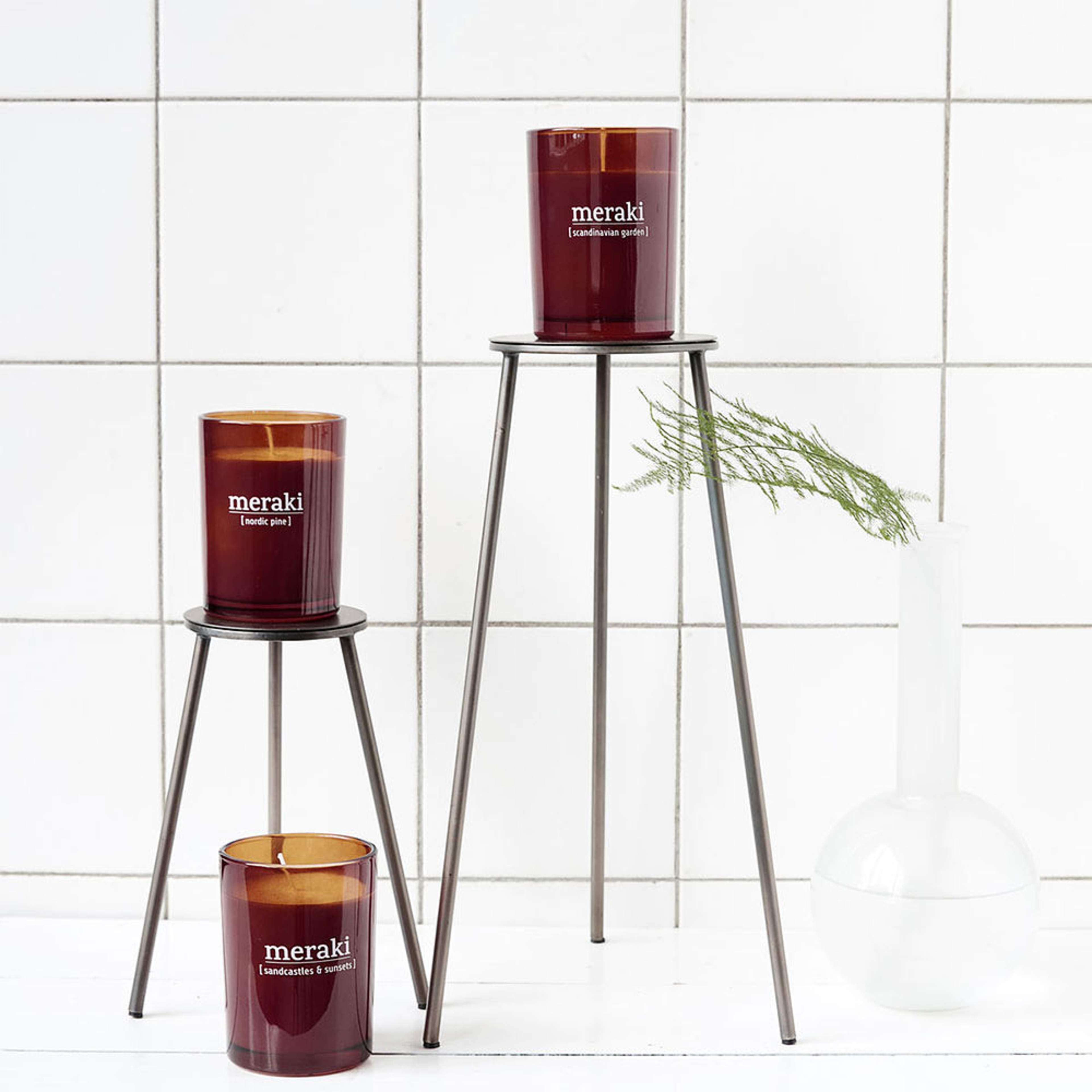 Scented candle, Nordic Pine, från Meraki. Klicka för att öppna bilden i stort format