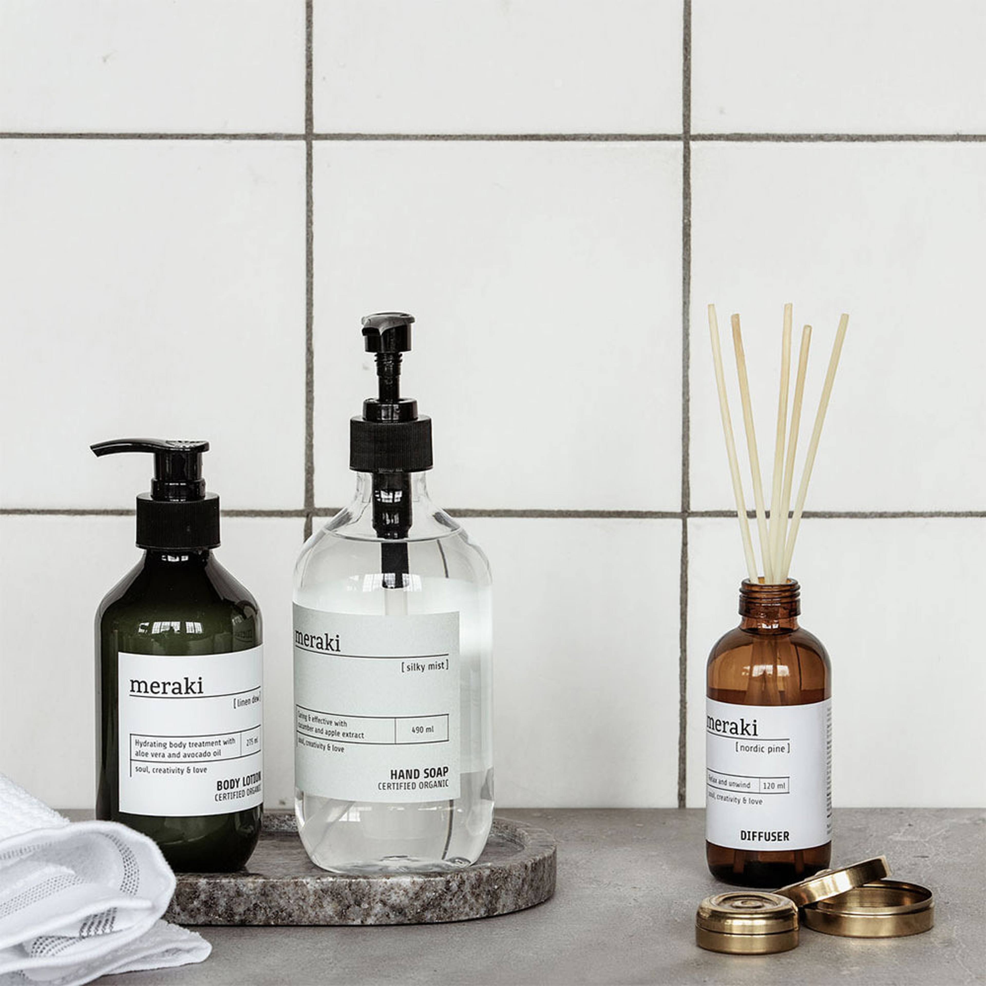 Body lotion, Linen dew, från Meraki. Klicka för att öppna bilden i stort format