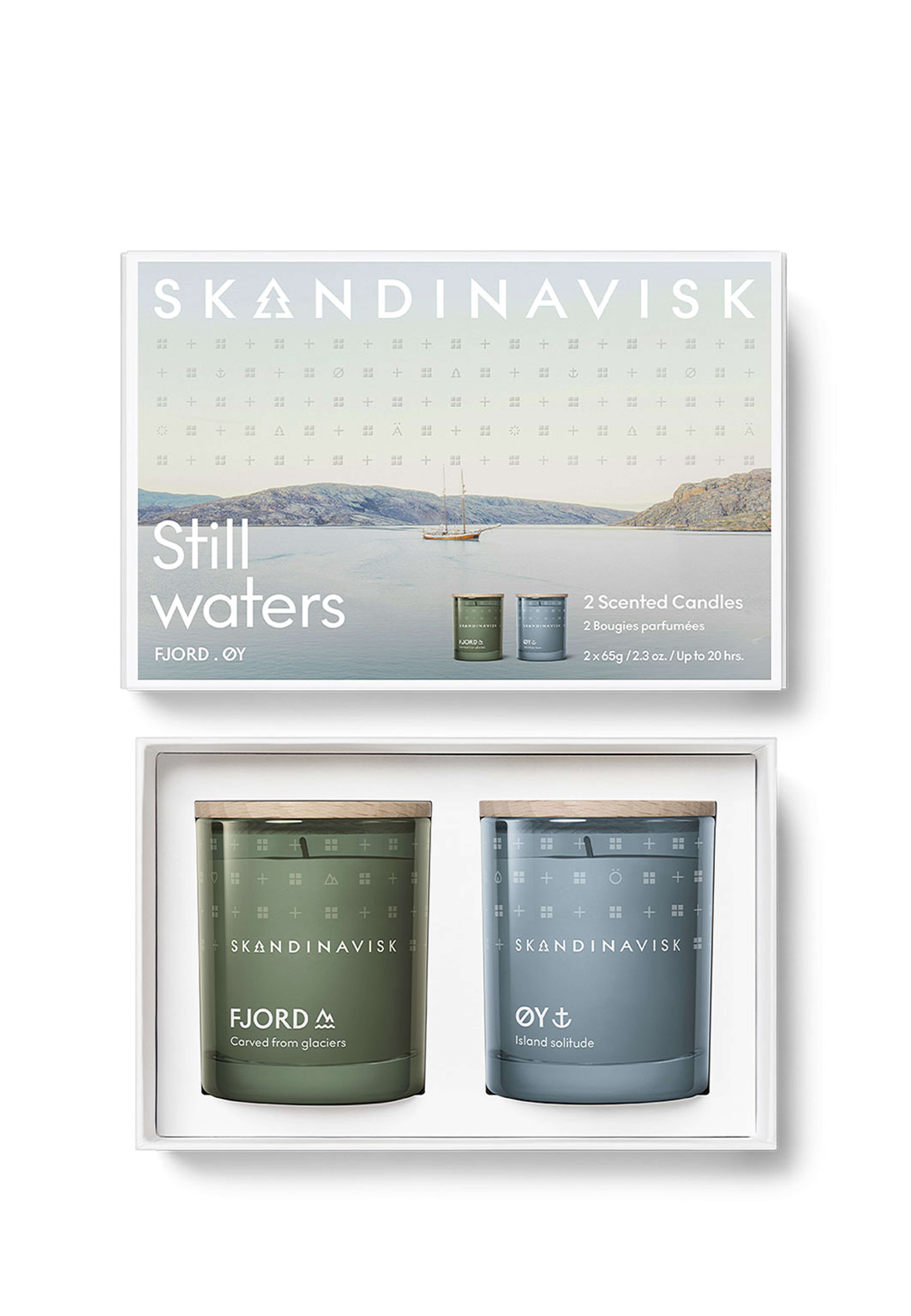 Still Waters Scented Candle Giftset FJORD & ØY, från Skandinavisk. Klicka för att öppna bilden i stort format