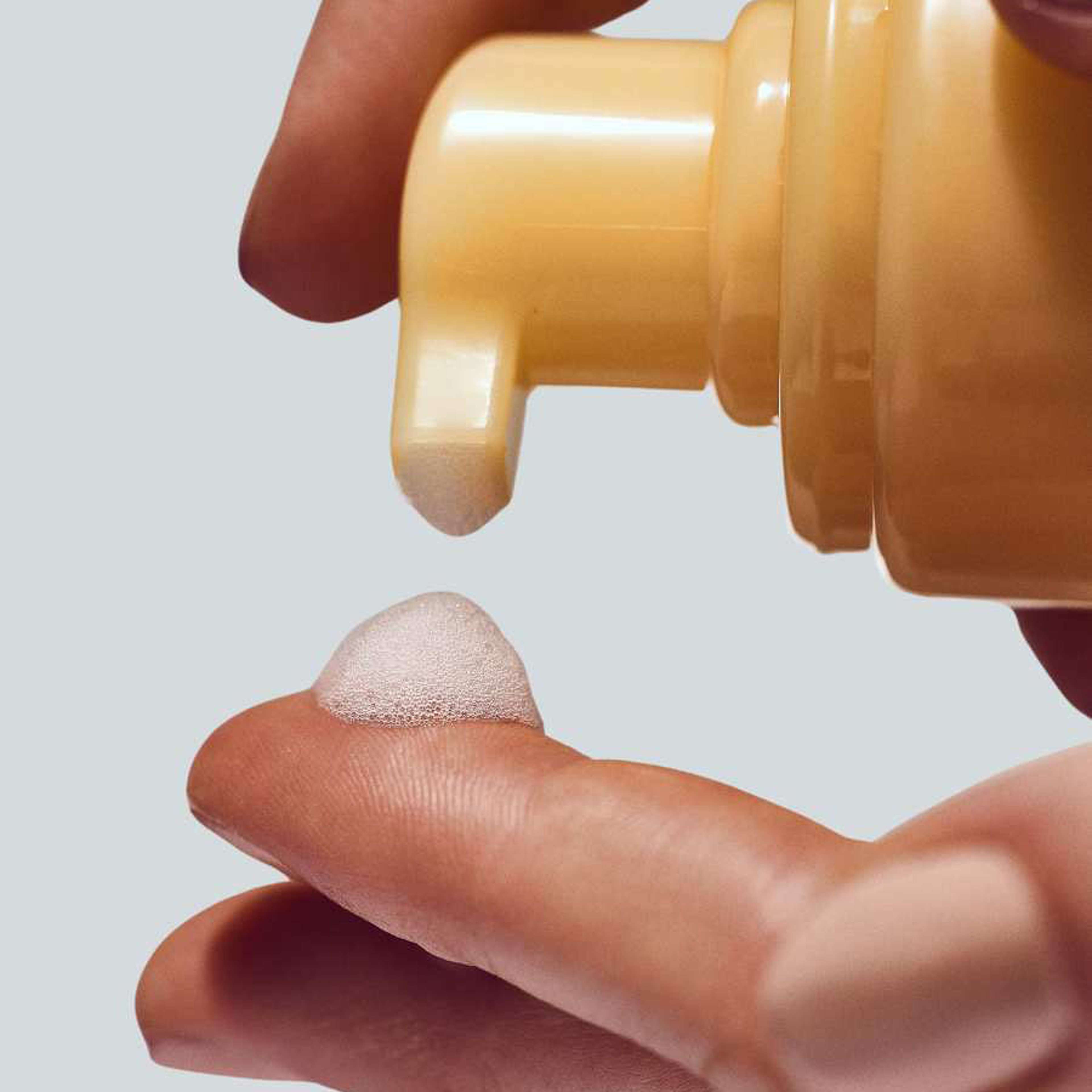 Volume Wizard™ Volumizing Mousse