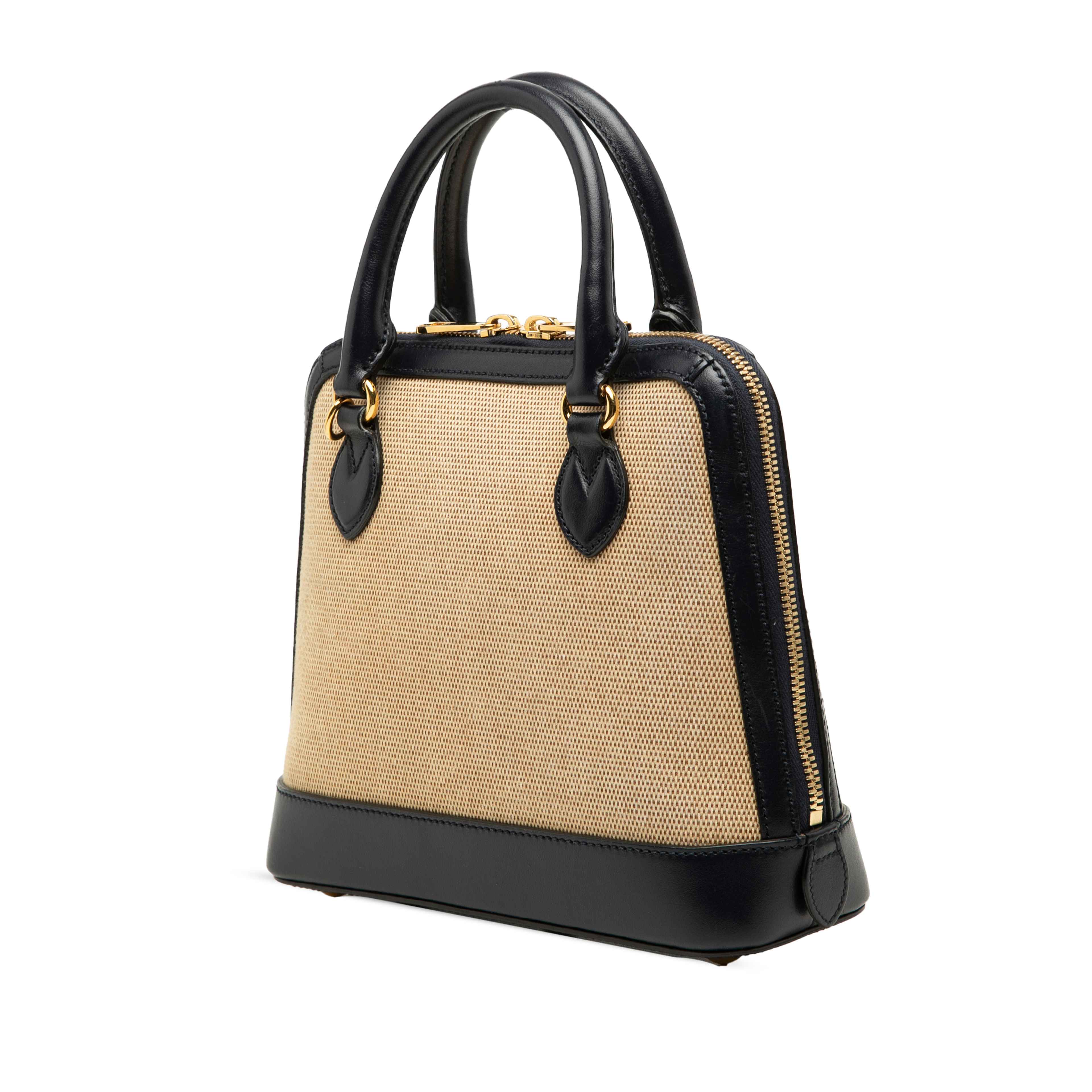 Gucci Small Canvas Horsebit 1955 Satchel, från Luxclusif, i färgen svart. Klicka för att öppna bilden i stort format