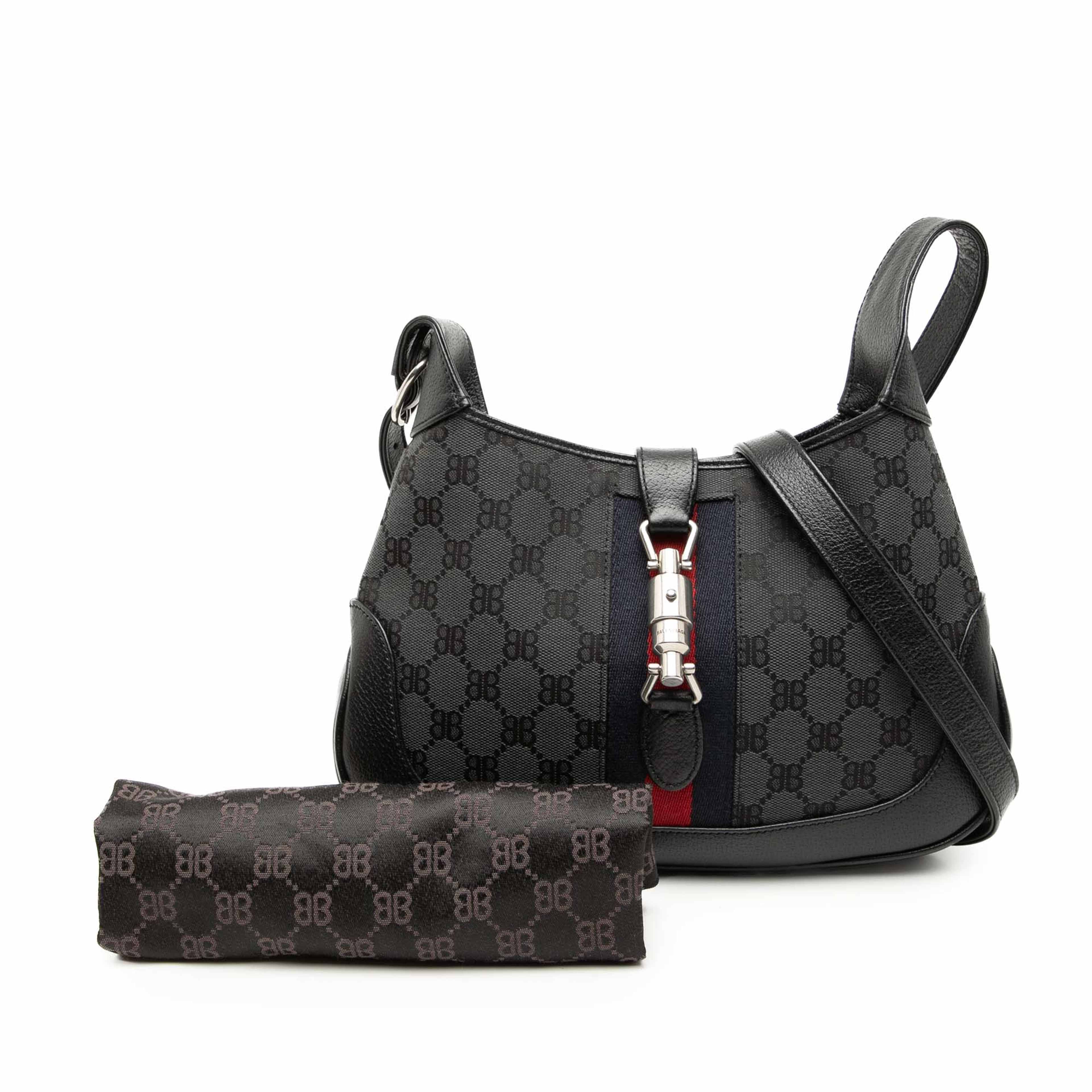 Balenciaga Gucci The Hacker Project Small Bb Canvas Web Jackie 1961 Crossbody, från Luxclusif, i färgen svart. Klicka för att öppna bilden i stort format