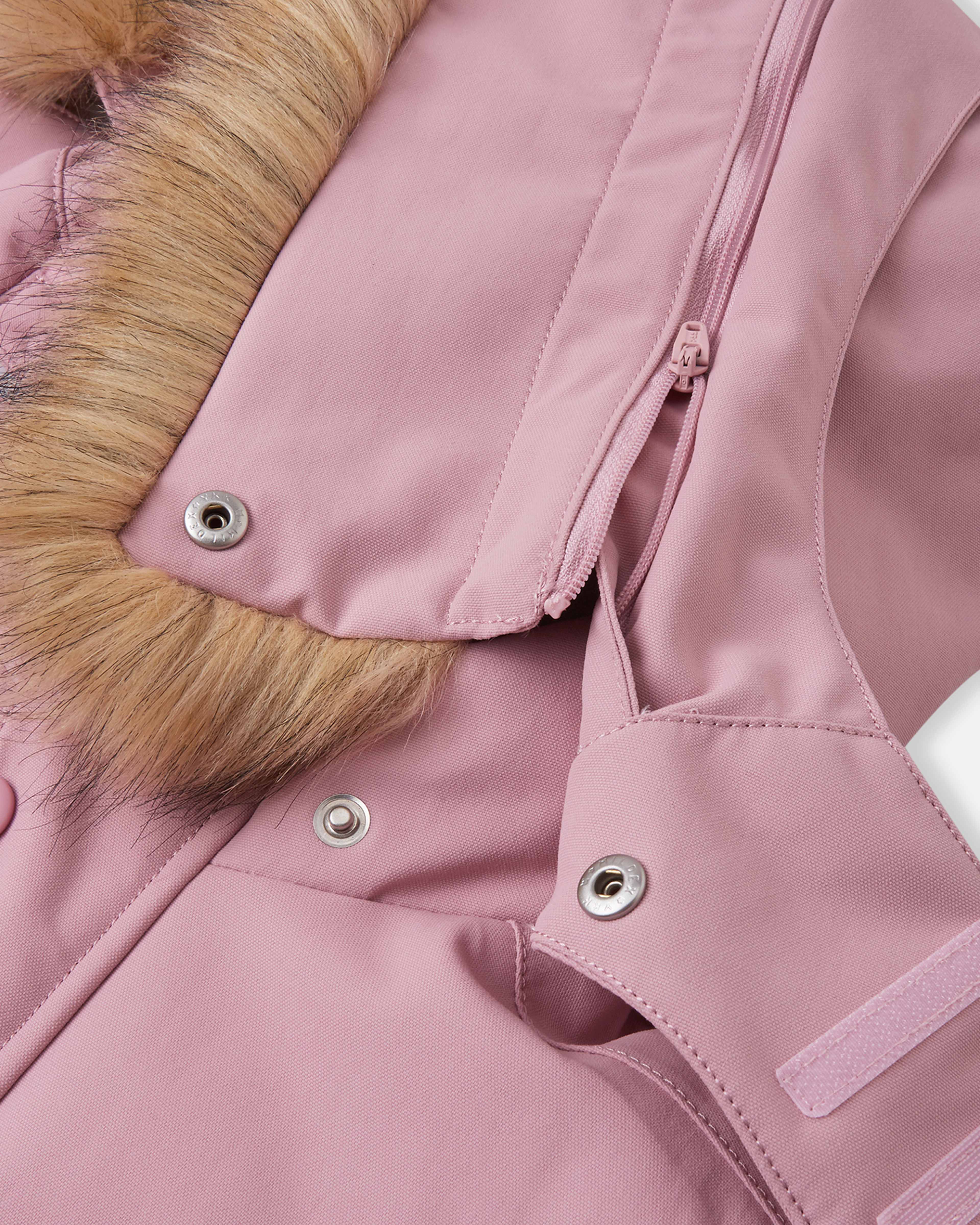 Reimatec Vinteroverall Stavanger, från Reima, i färgen grey pink. Klicka för att öppna bilden i stort format