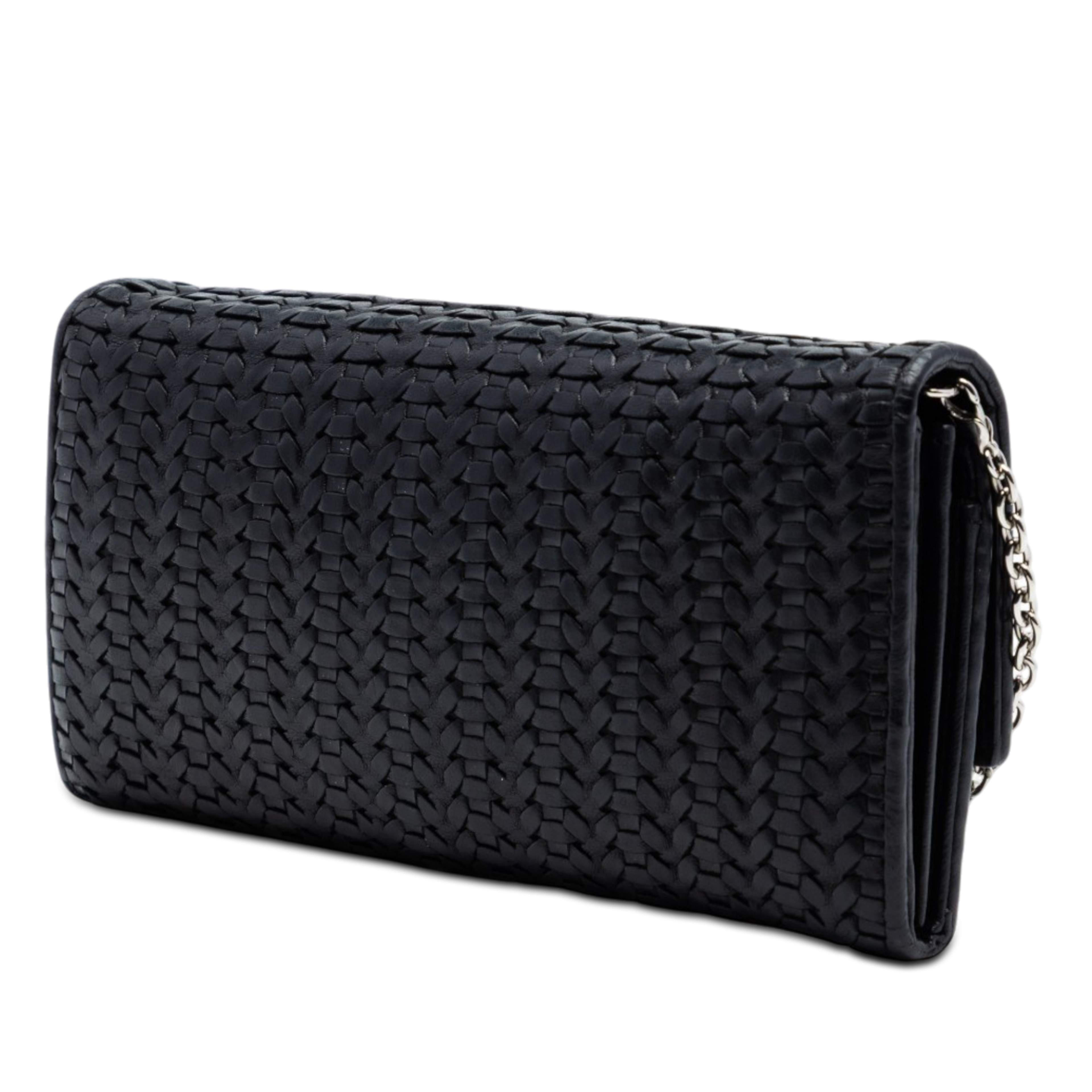 Dior Woven Lambskin Lady Dior Rendezvouz Wallet On Chain, från Luxclusif, i färgen svart. Klicka för att öppna bilden i stort format