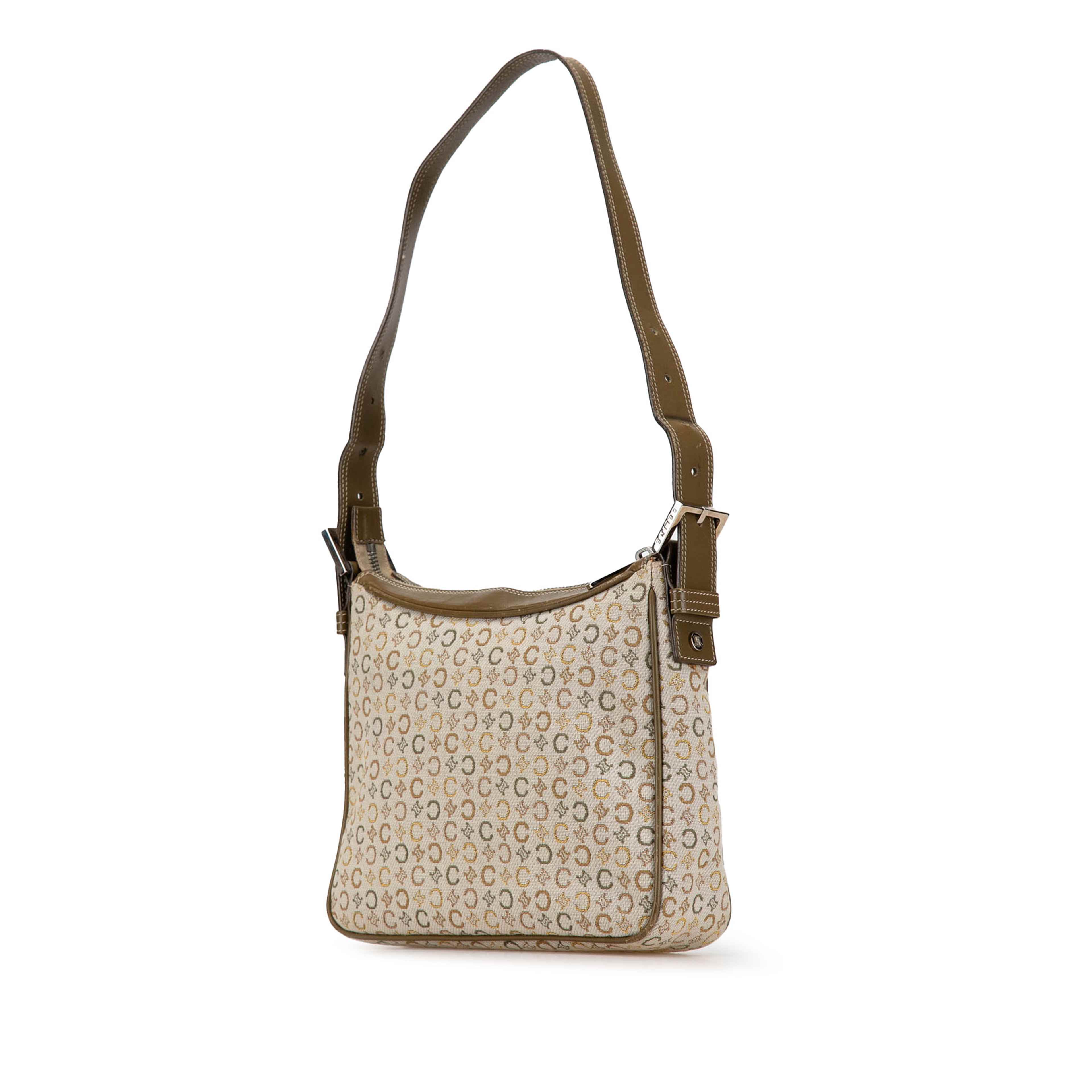 Celine C Macadam Canvas Shoulder Bag, från Luxclusif, i färgen brun. Klicka för att öppna bilden i stort format
