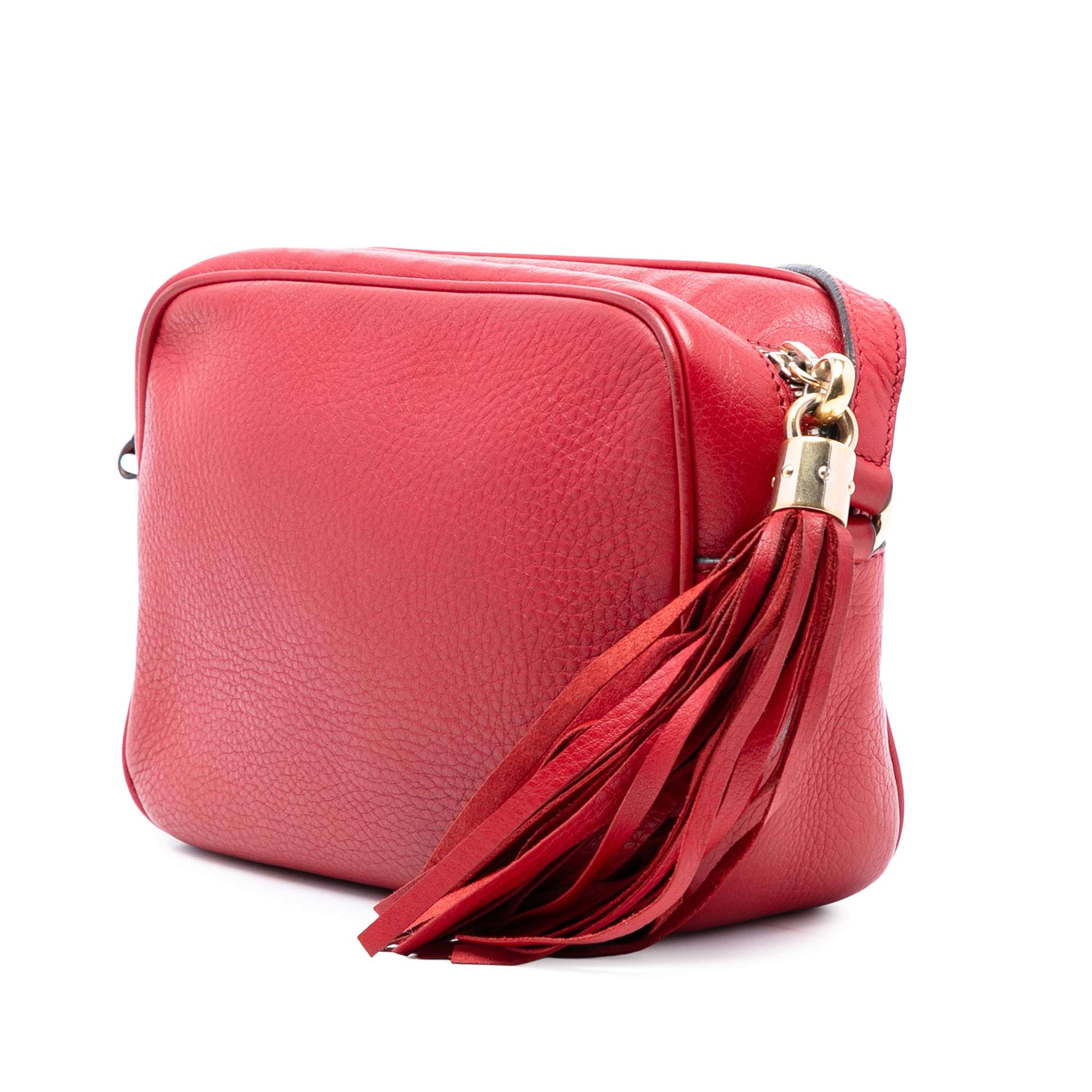 Gucci Leather Soho Disco Crossbody, från Luxclusif, i färgen red. Klicka för att öppna bilden i stort format