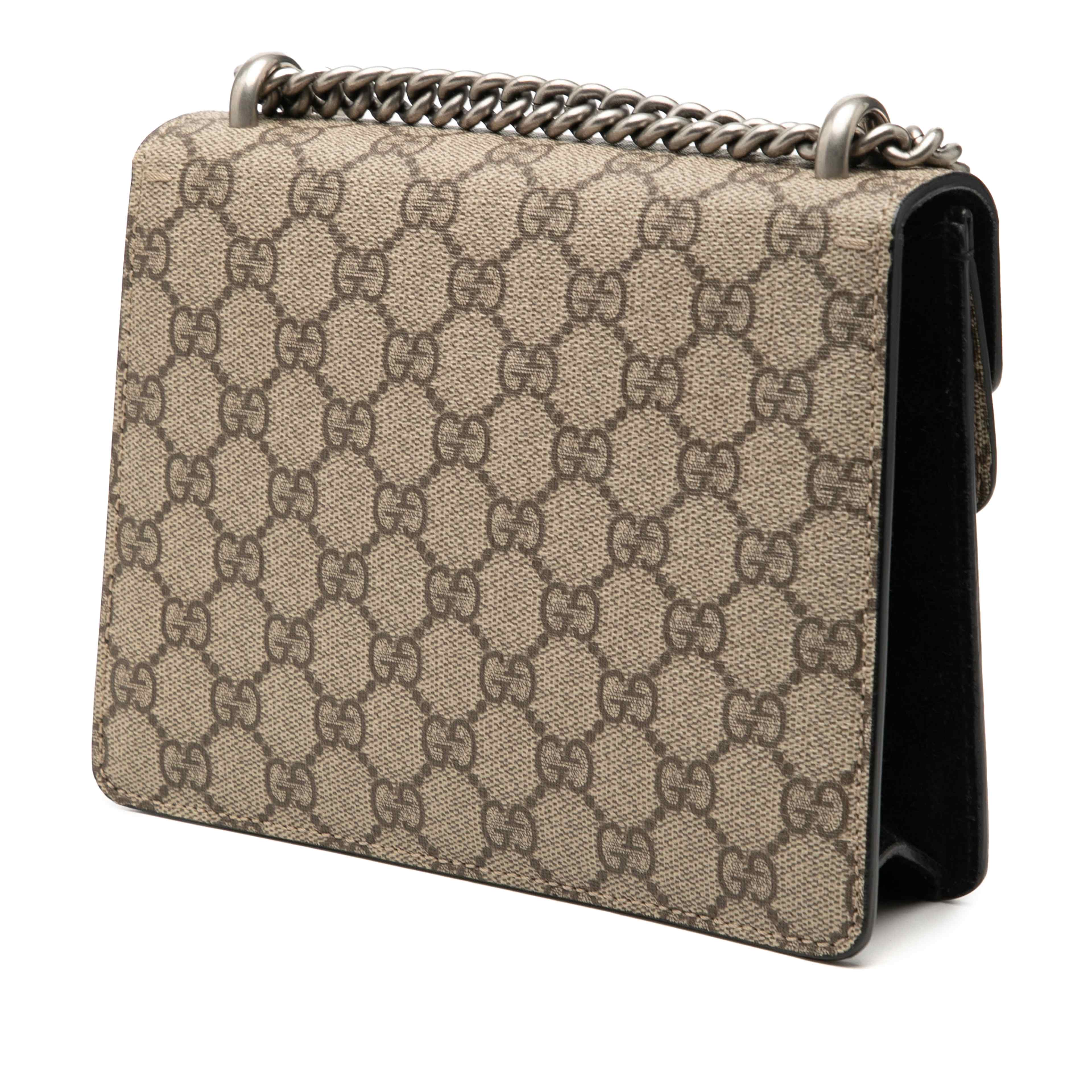 Gucci Small Gg Supreme Dionysus Crossbody, från Luxclusif, i färgen beige. Klicka för att öppna bilden i stort format