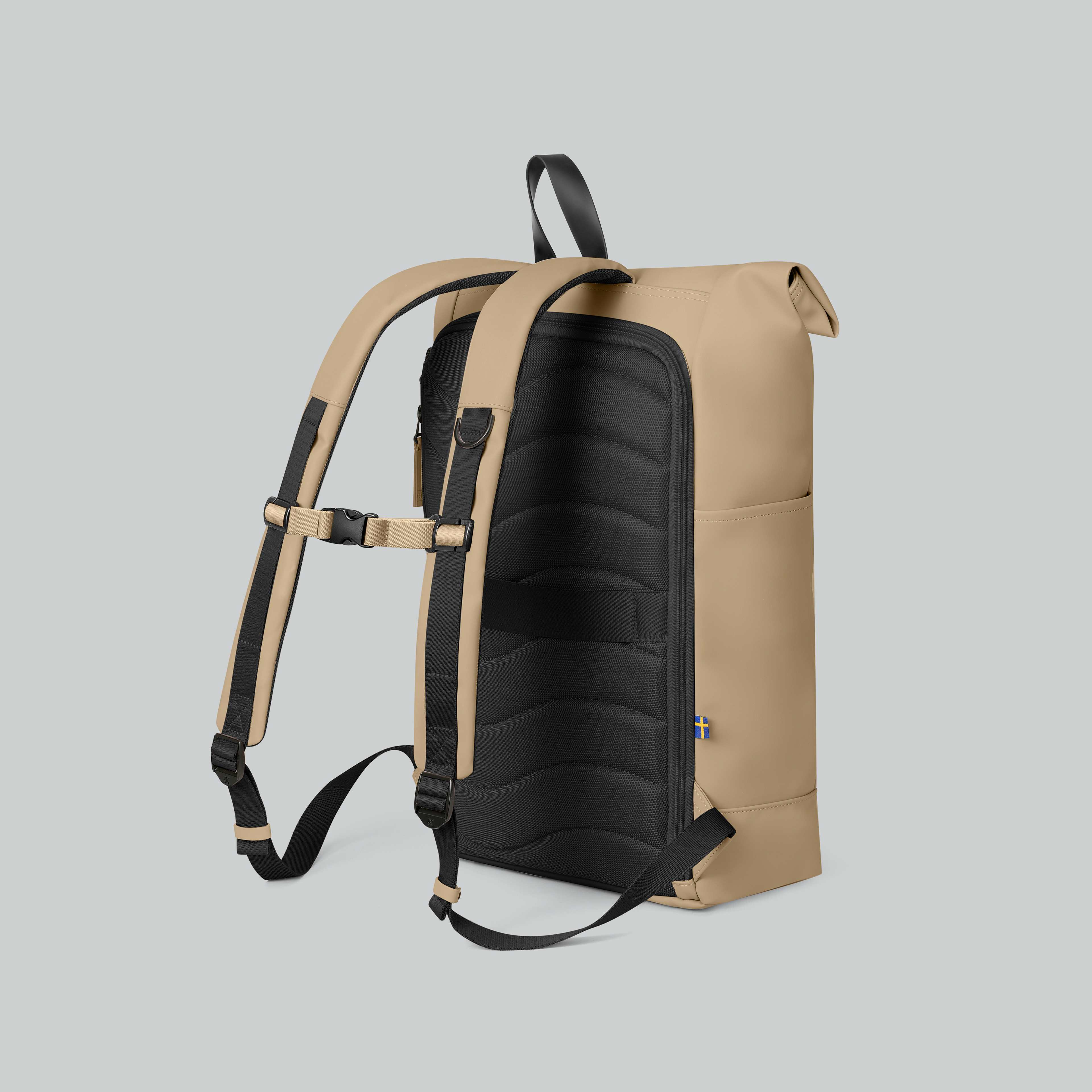 Spläsh Rolltop 16", från Gaston Luga, i färgen latte.