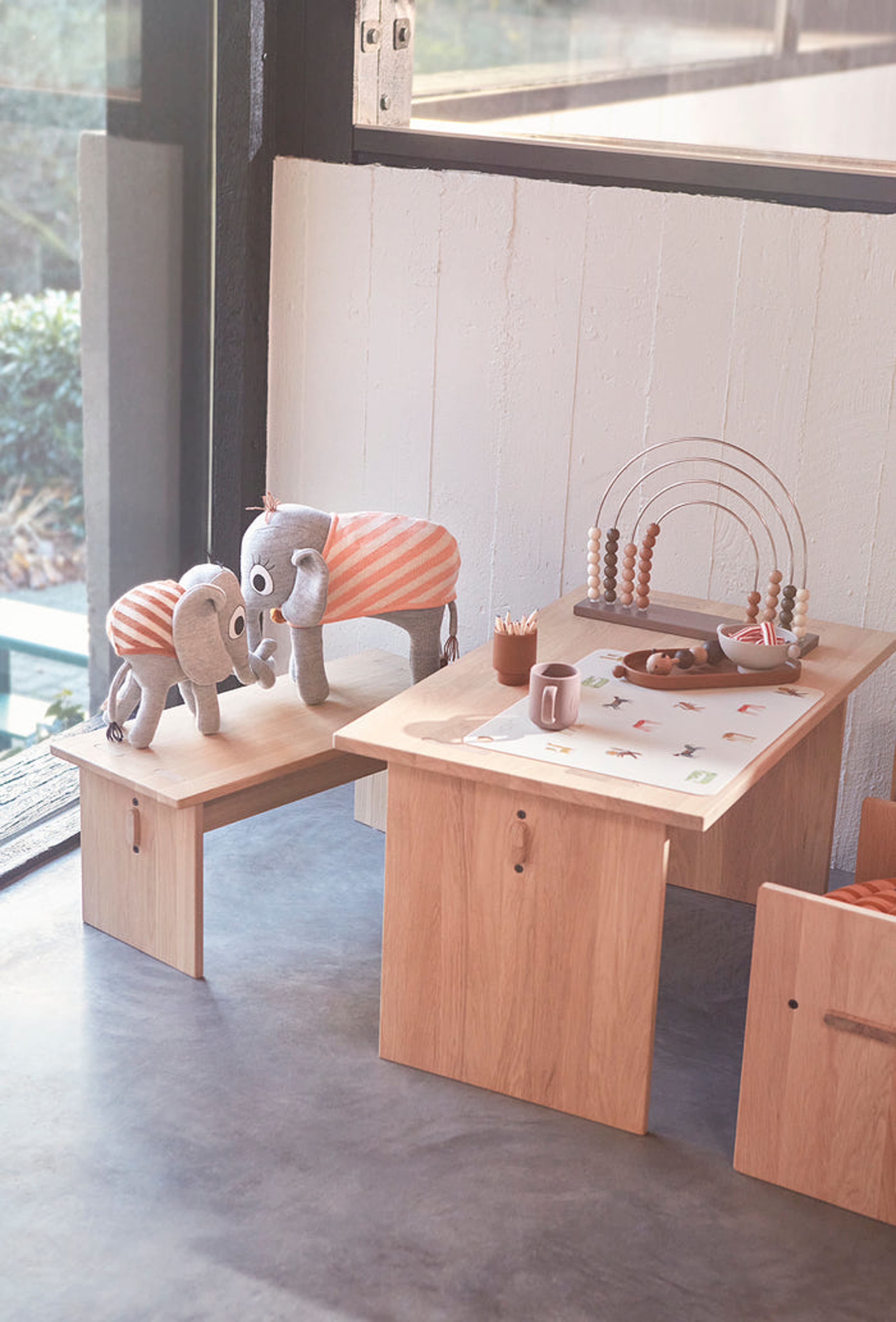 Ramboline Elephant, från OYOY Mini, i färgen grey. Klicka för att öppna bilden i stort format