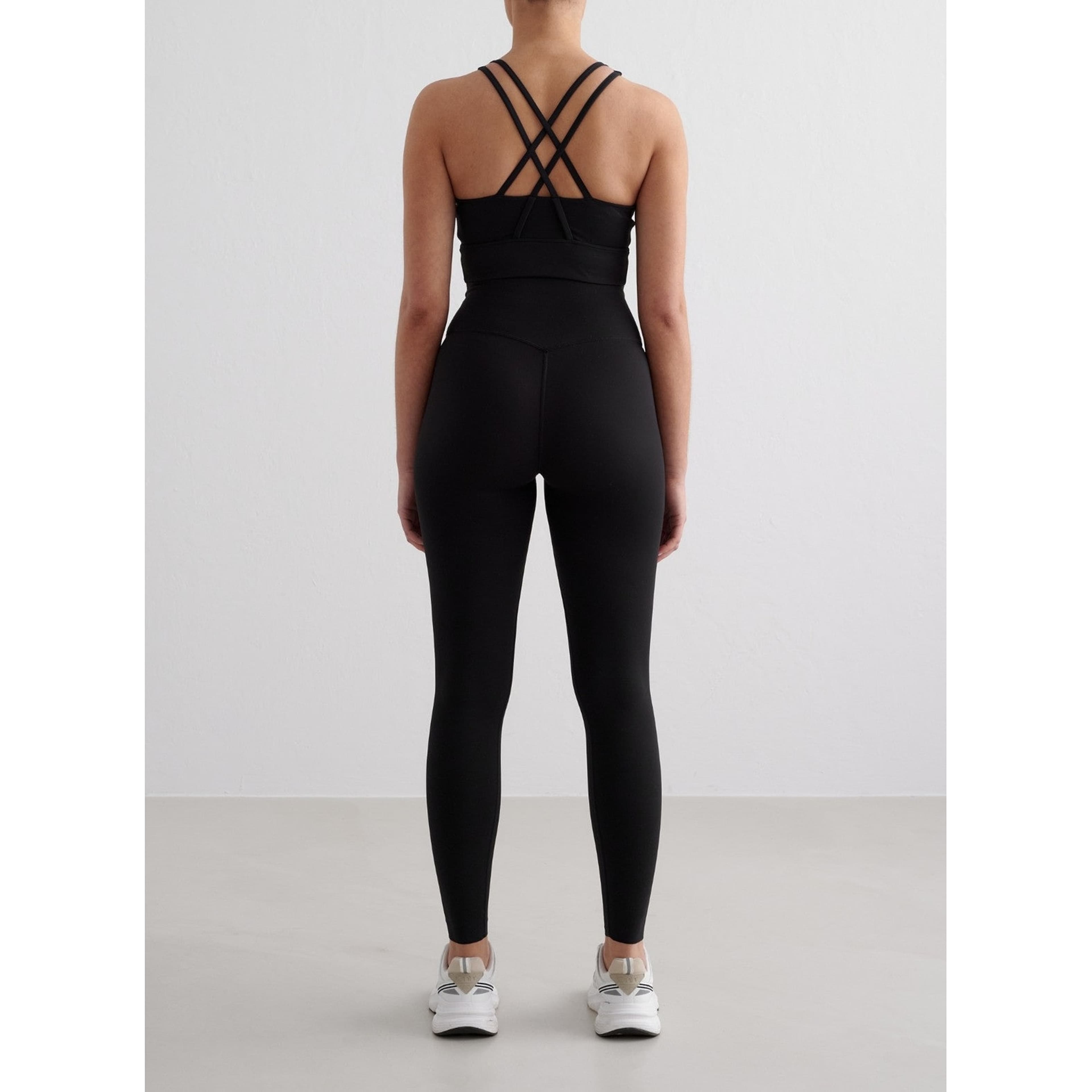 Black Sense Sports Bra