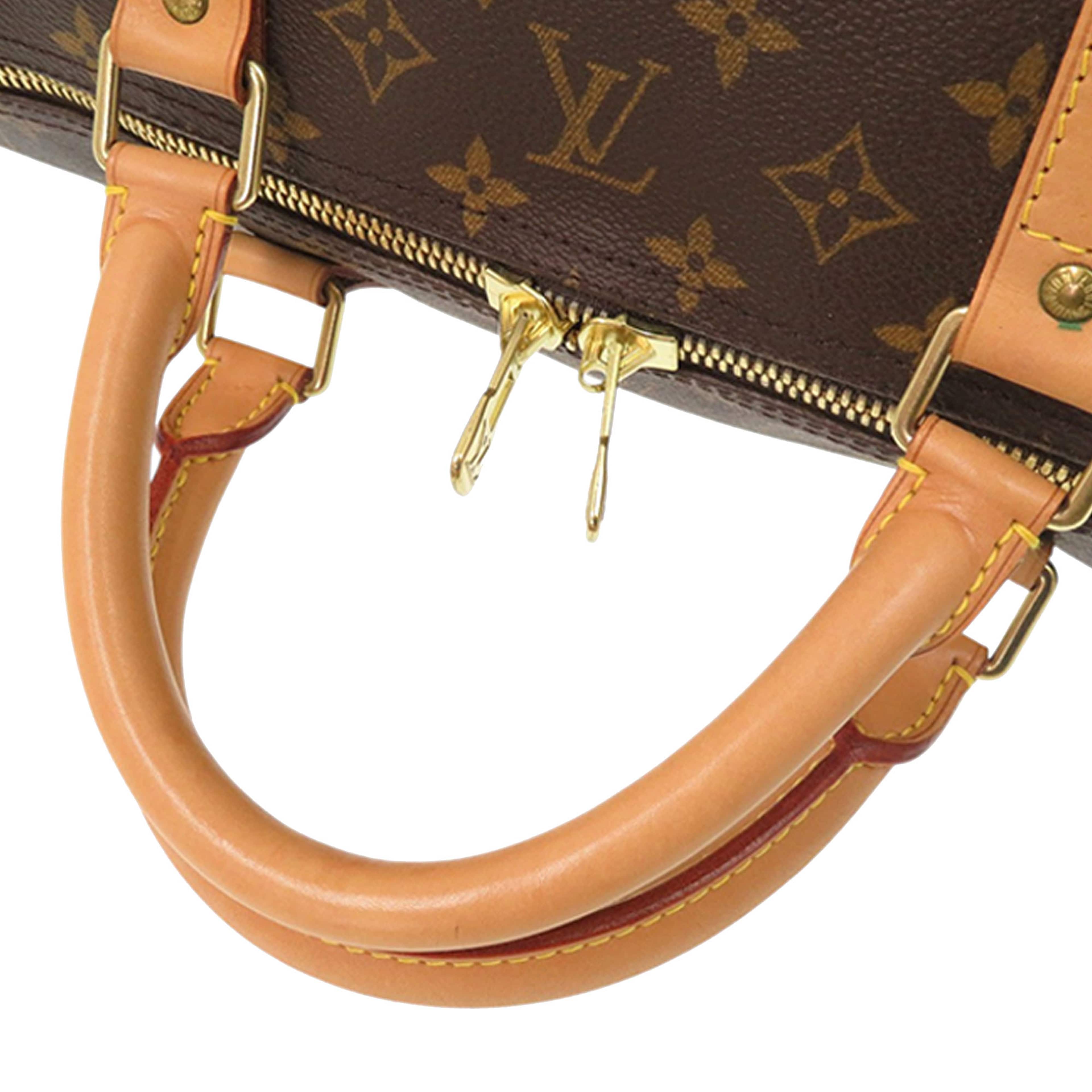 Louis Vuitton Monogram Keepall Bandouliere 60, från Luxclusif, i färgen brun. Klicka för att öppna bilden i stort format