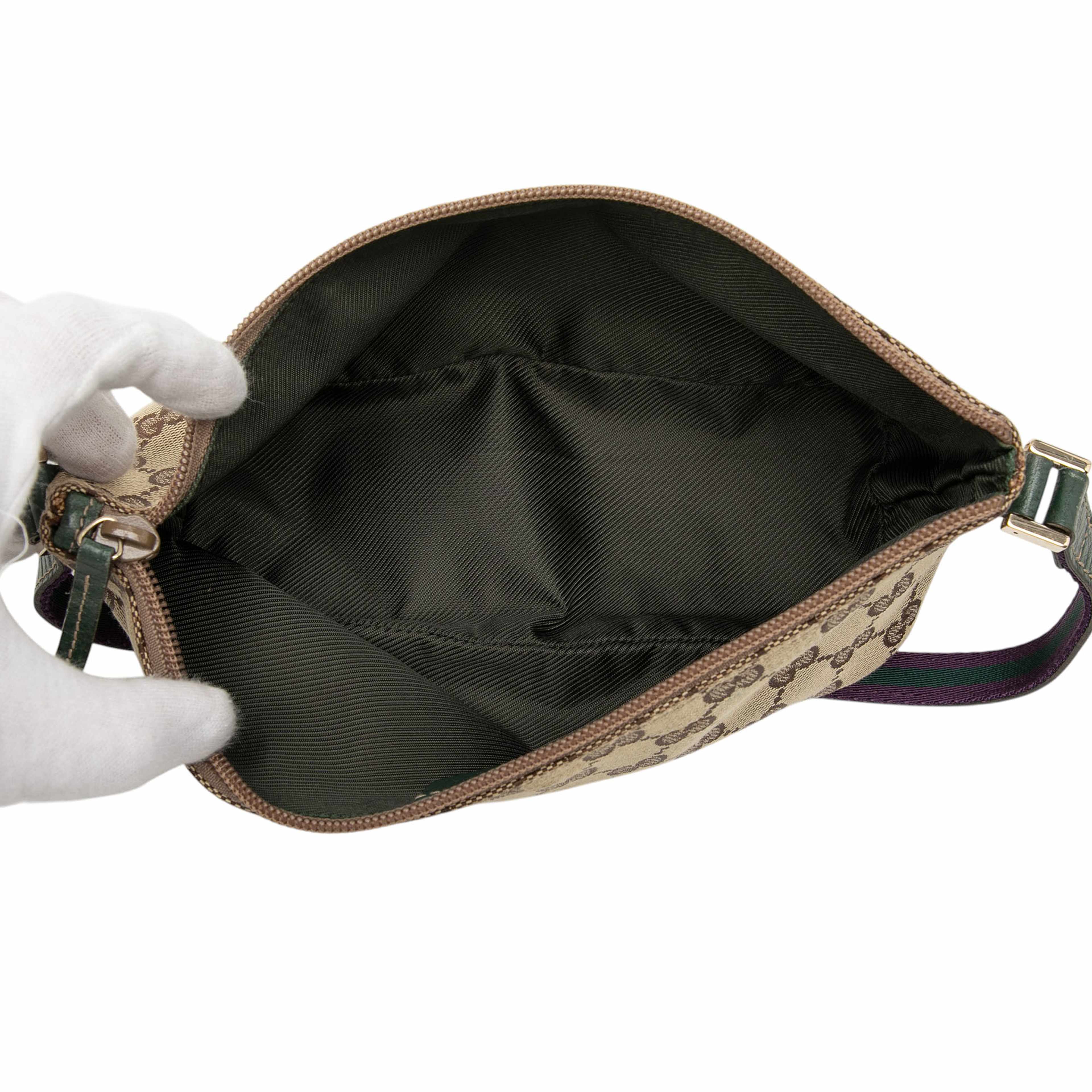 Gucci Gg Canvas Web Boat, från Luxclusif, i färgen beige. Klicka för att öppna bilden i stort format